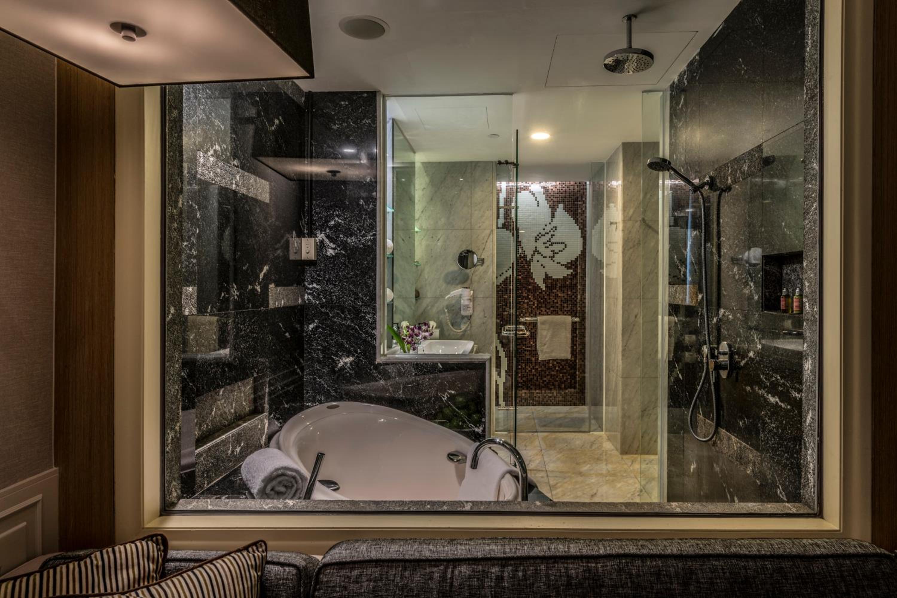 Cutler Suite photo 3
