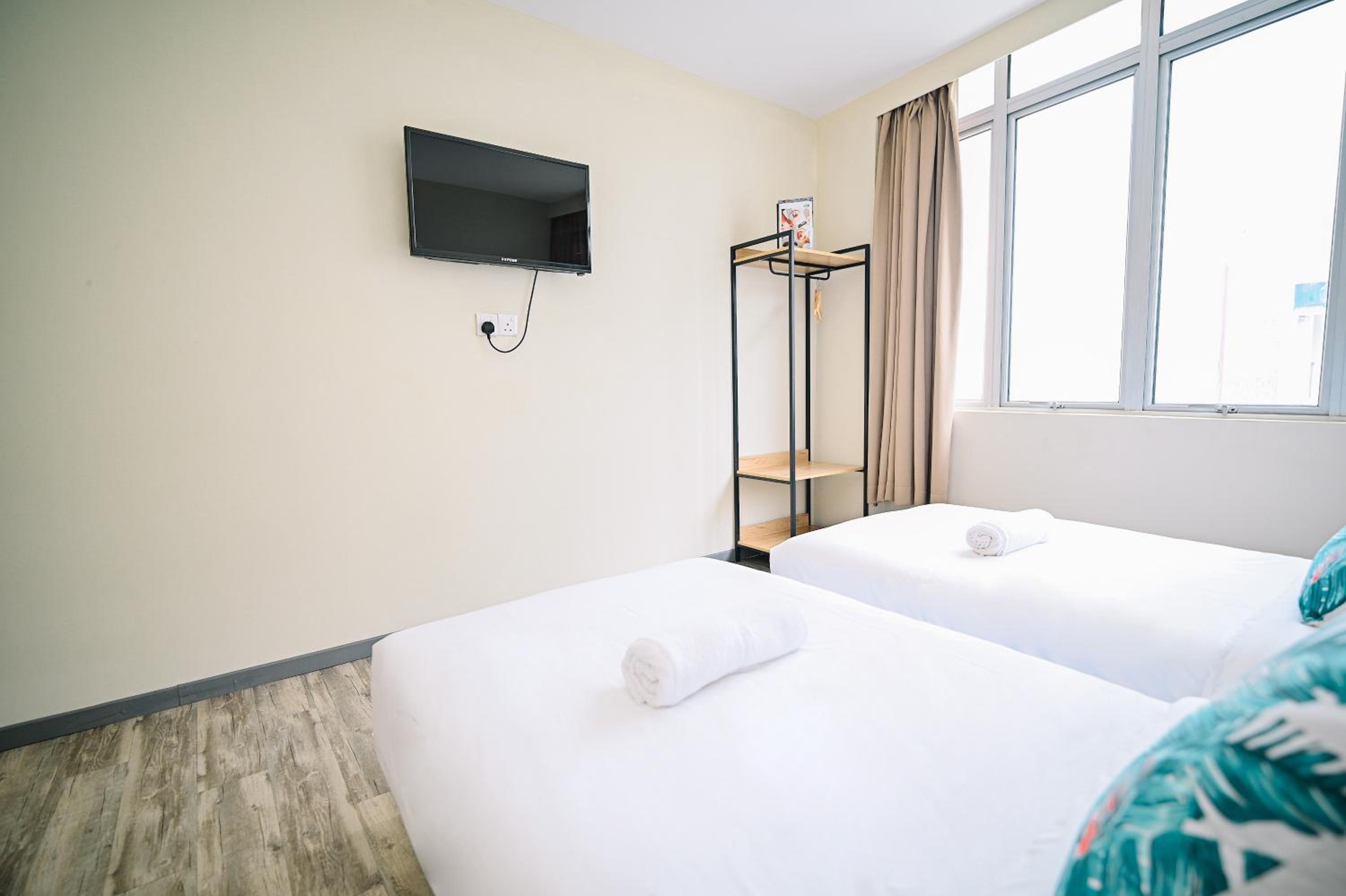Deluxe Twin Room - Photo 5
