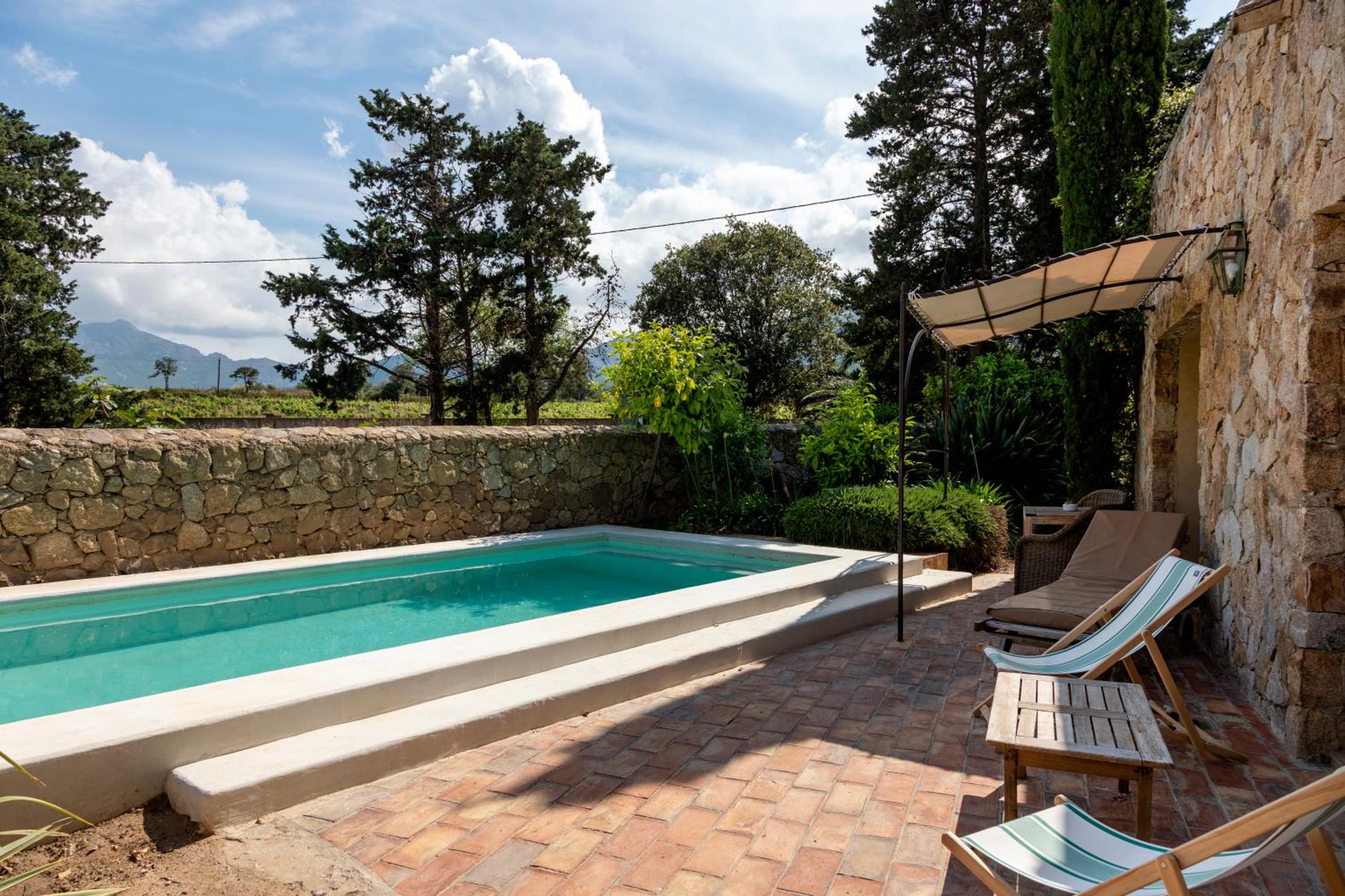 Deluxe Villa - Photo 2