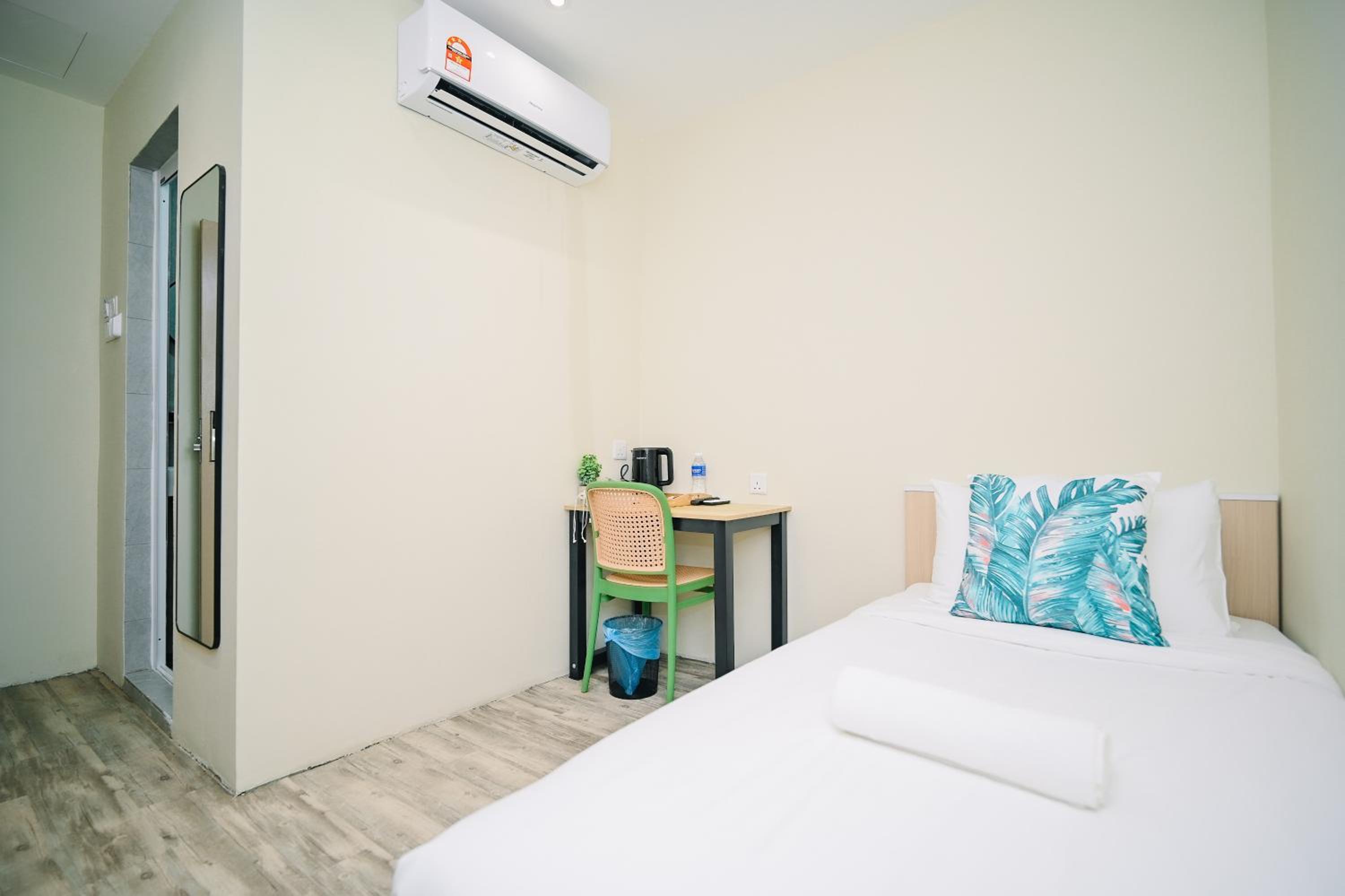 Standard Single Room photo 2
