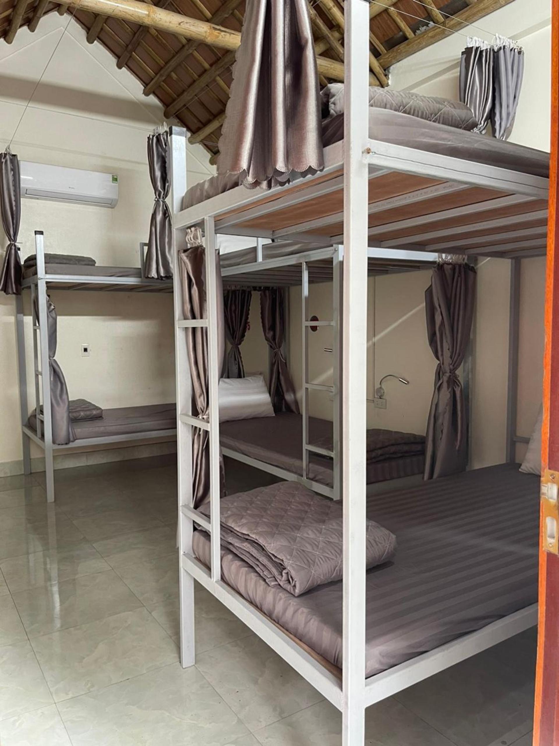 6-Bed Mixed Dormitory Room