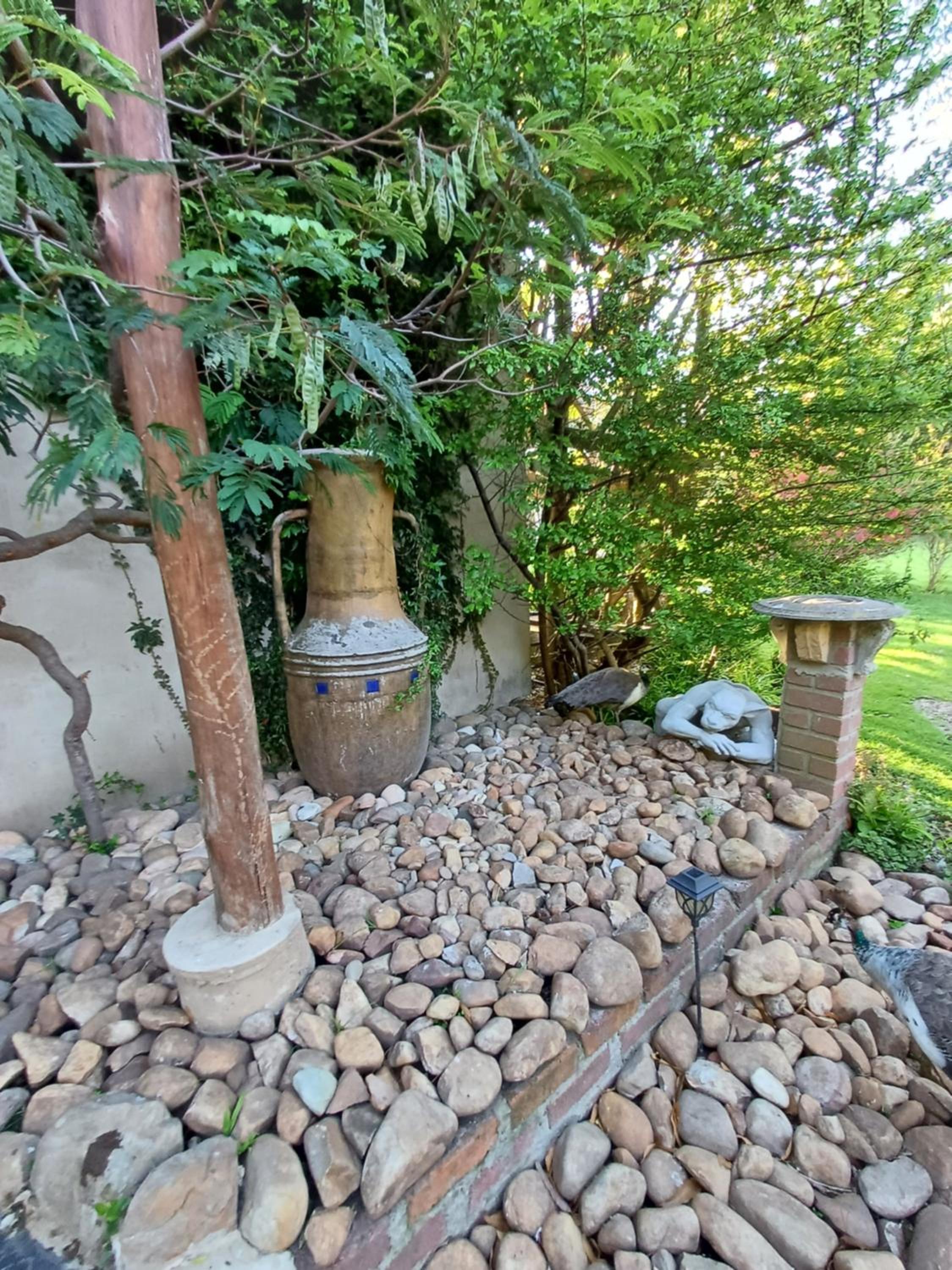 Classic Apartment - Photo 23