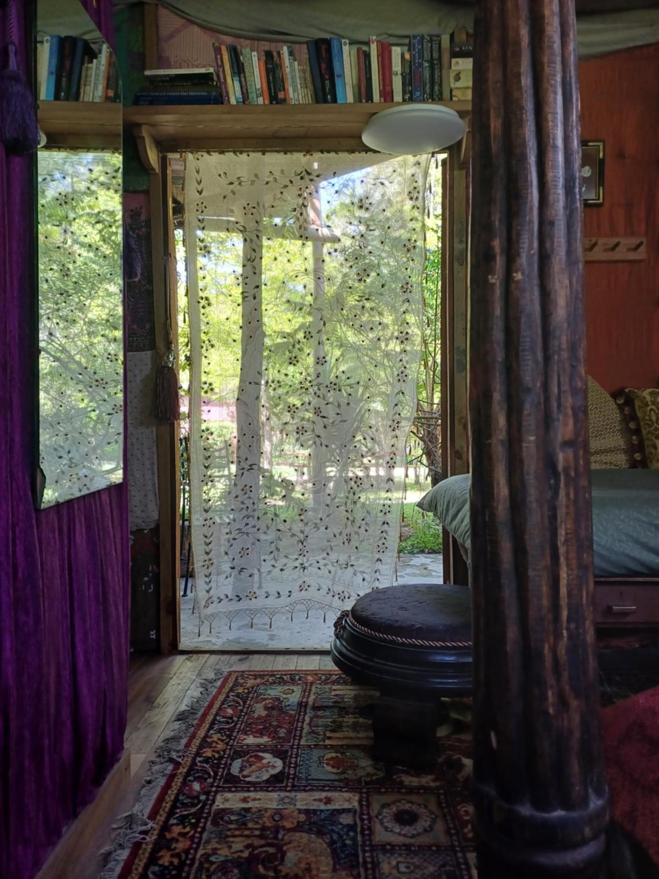 Classic Apartment - Photo 9