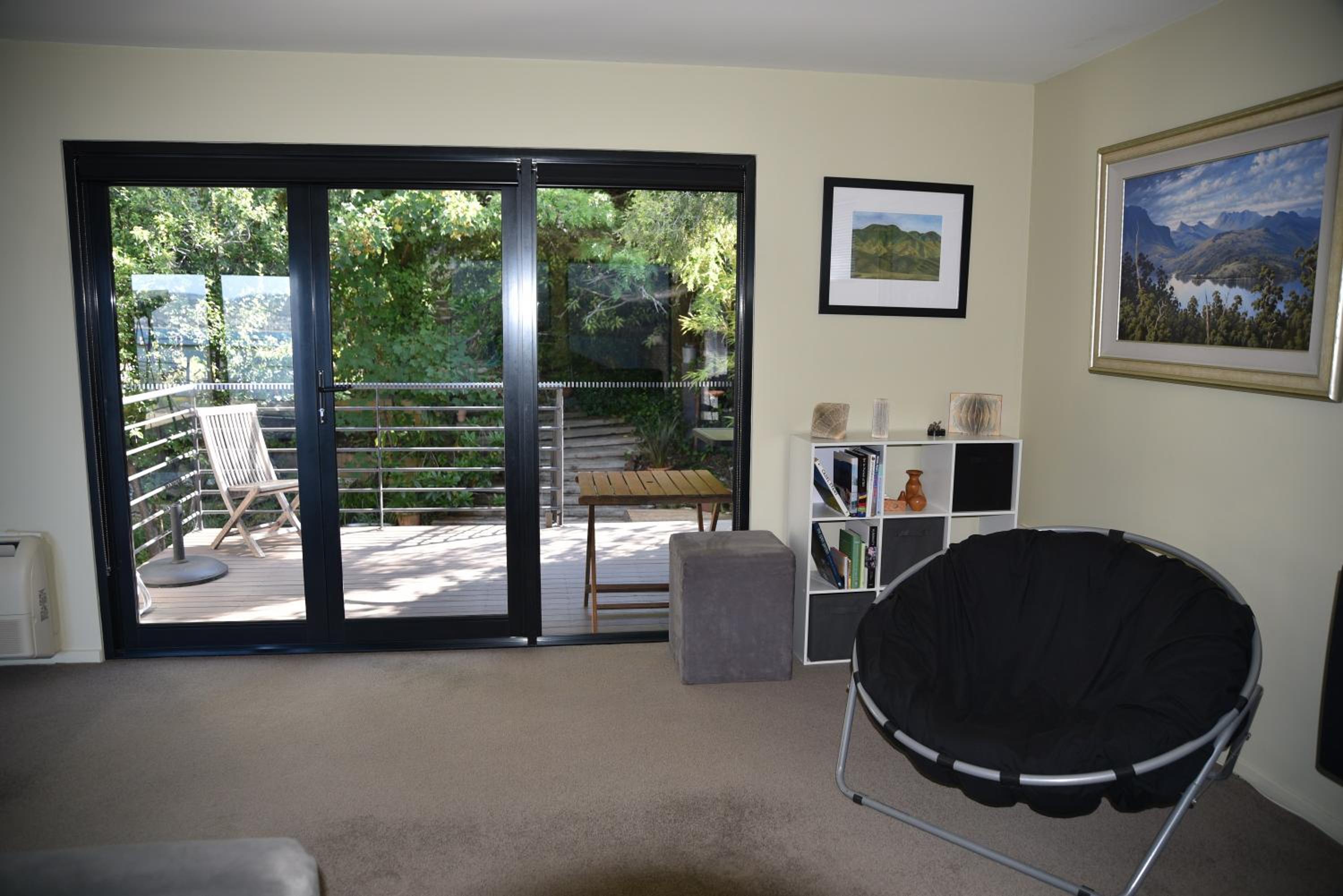 Studio Apartment with Sea View photo 2