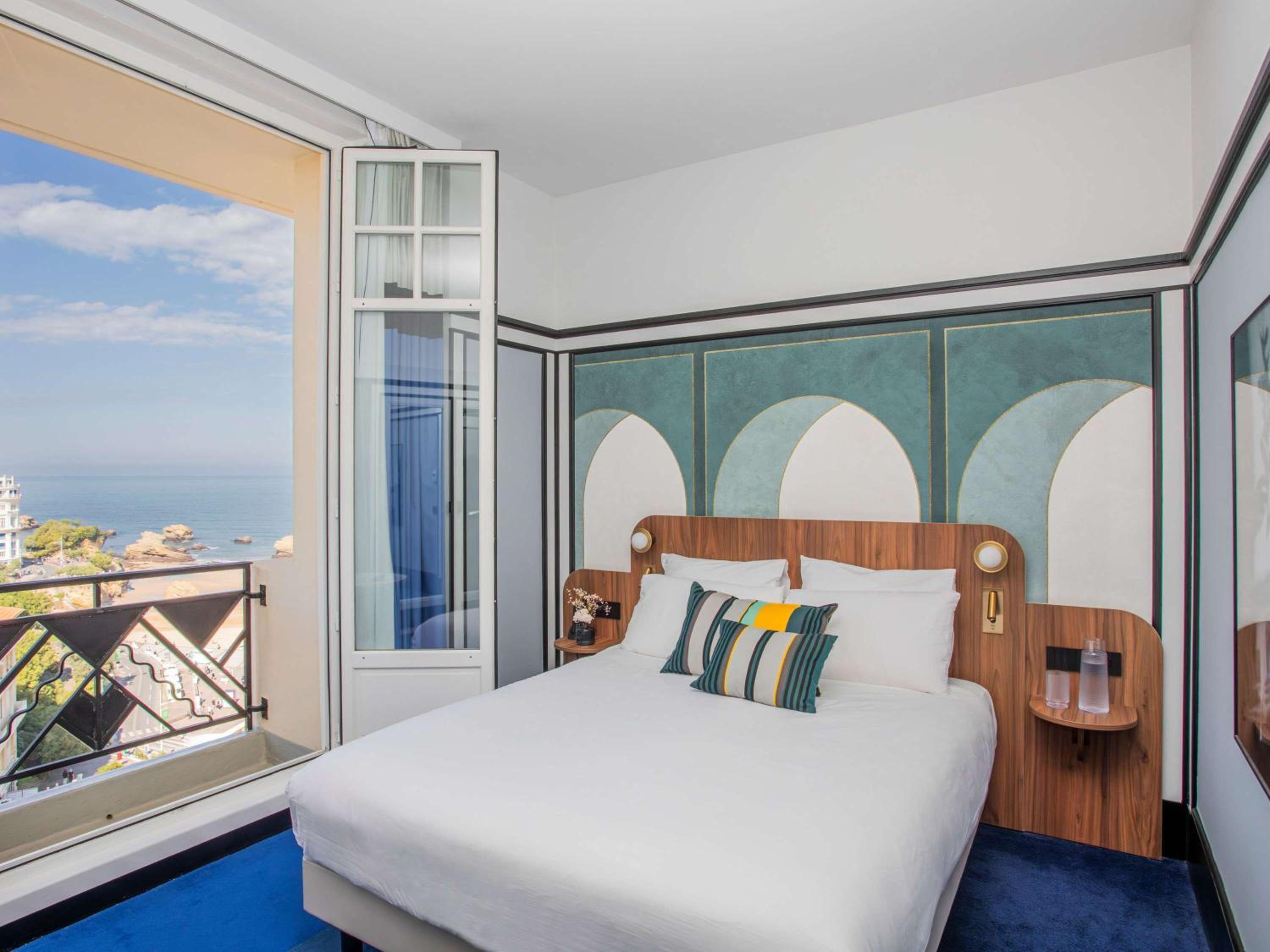 Deluxe Double Room with Ocean View - Photo 1