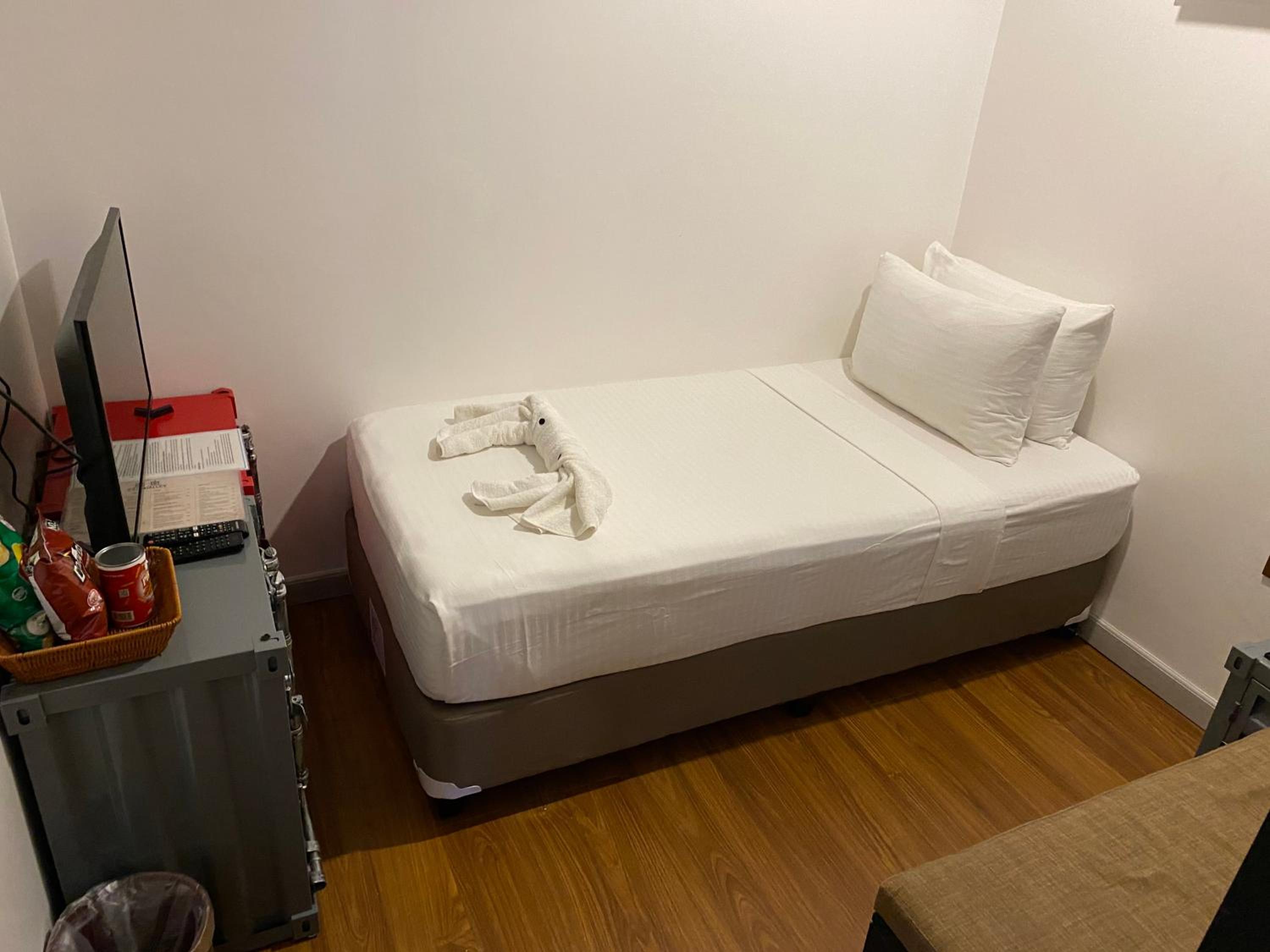 Single Room photo 2