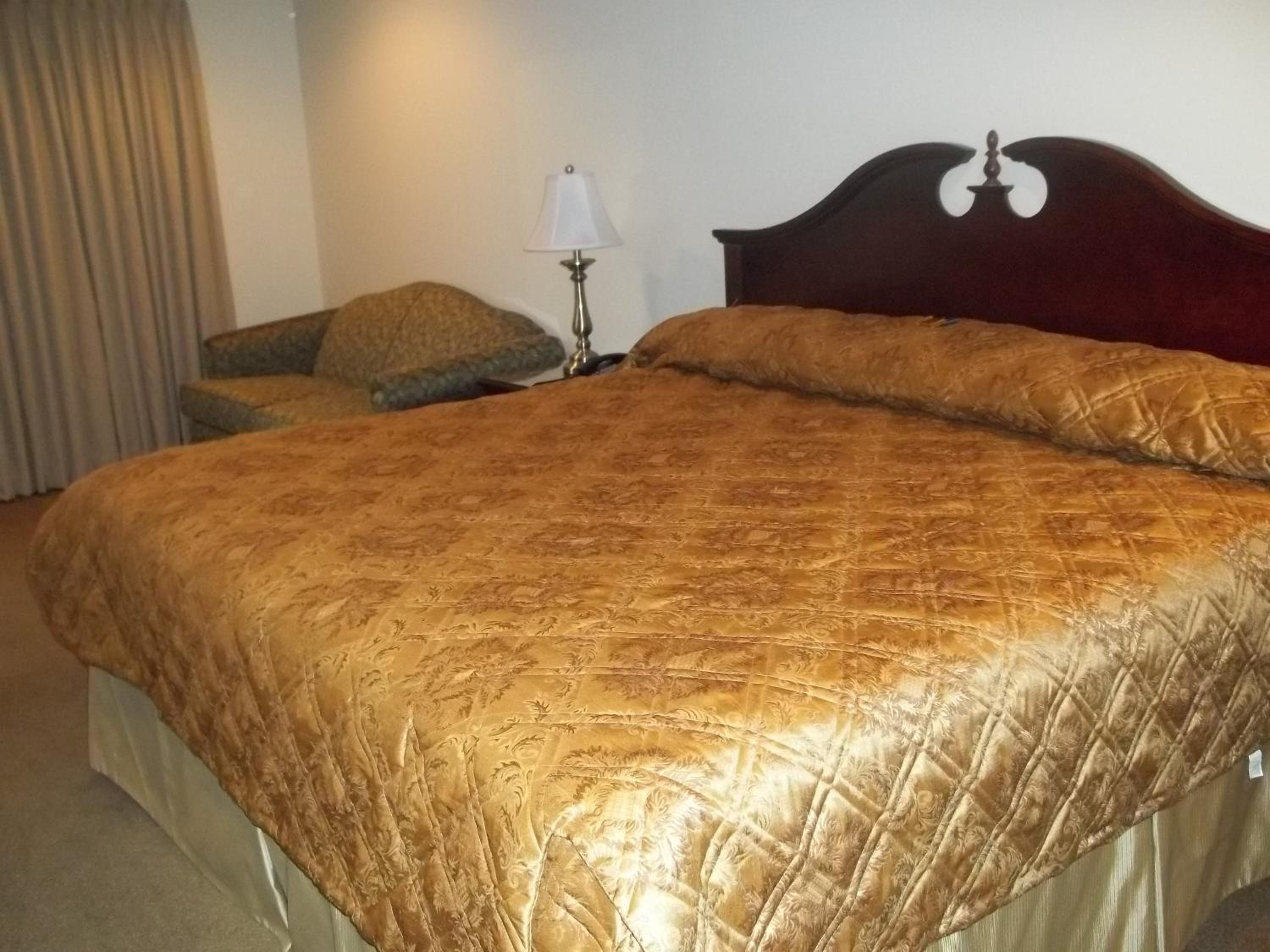 Deluxe King Room photo 1