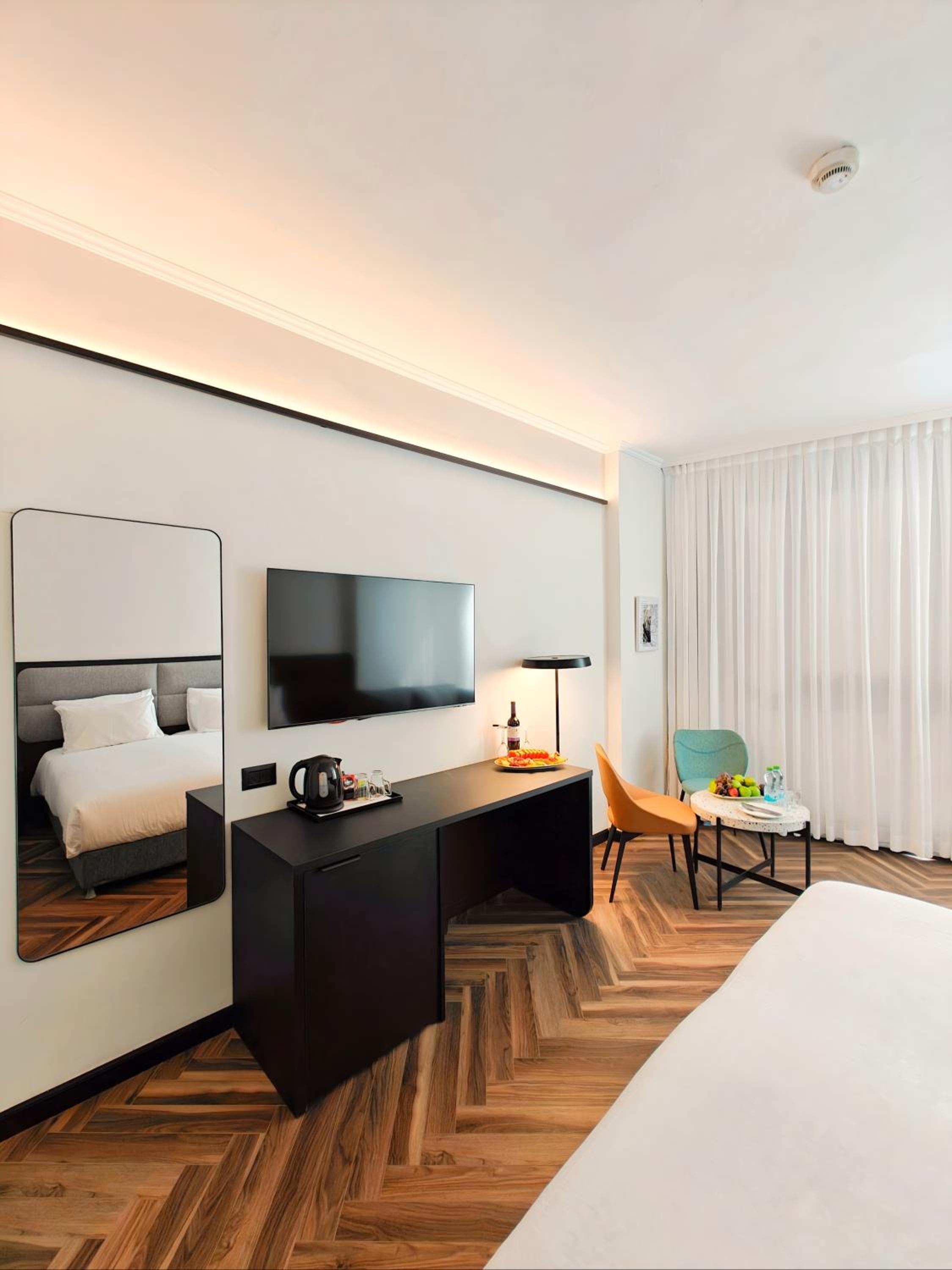 Standard Twin Room - Photo 1