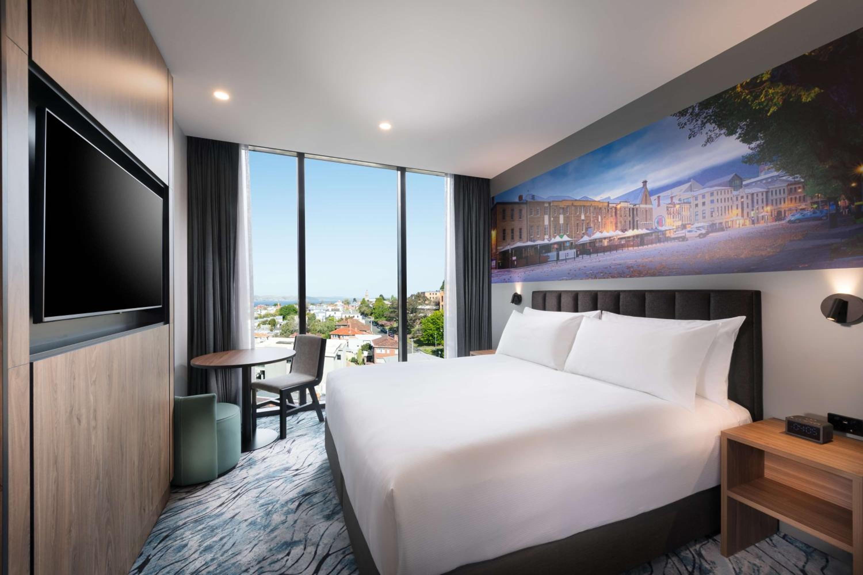 King Guest Room