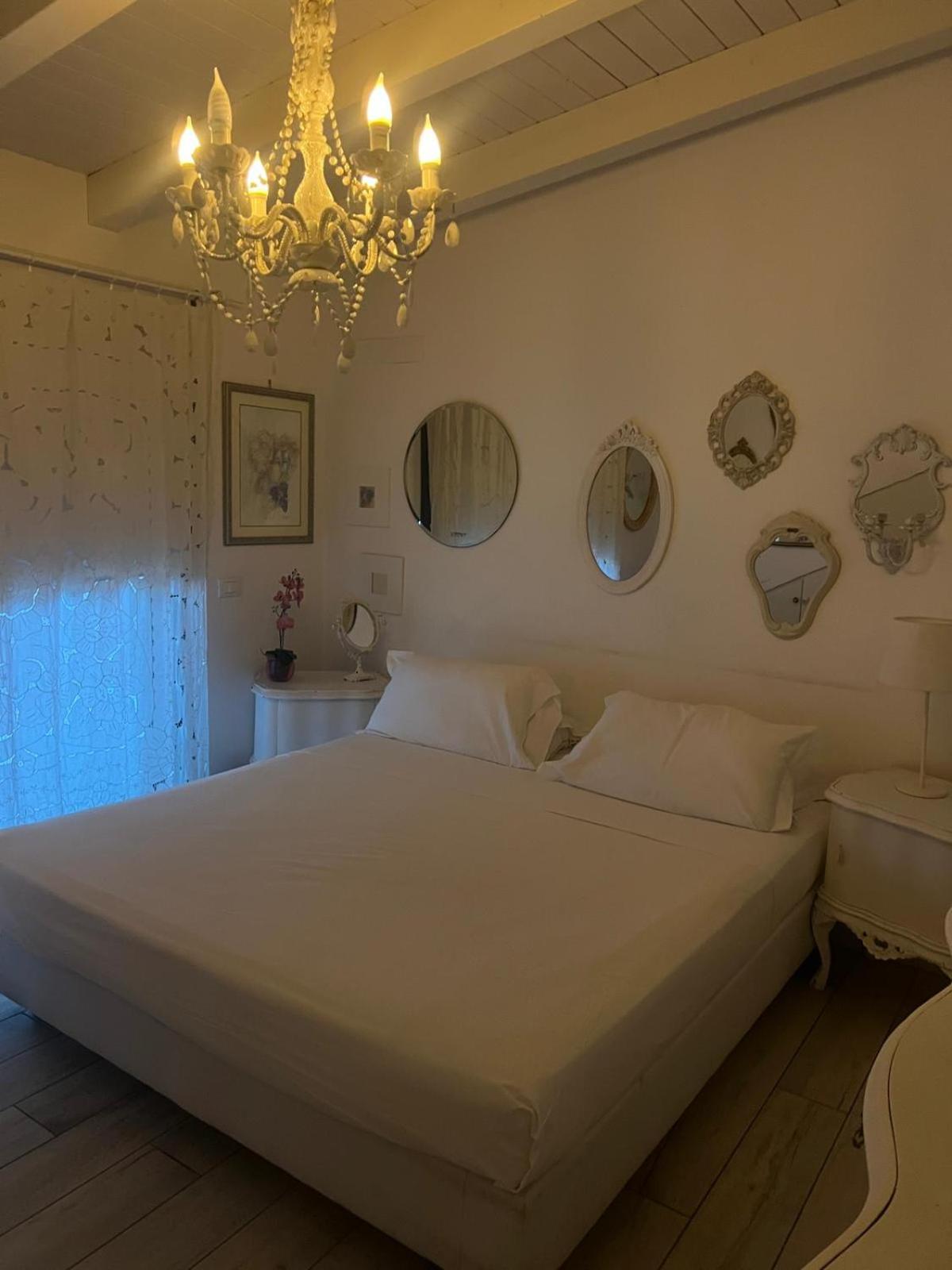 One-Bedroom Apartment With View photo 3