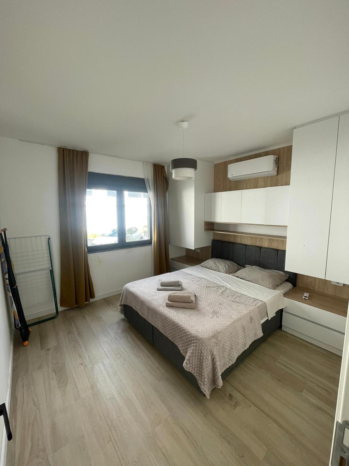 One-Bedroom Apartment With Sea View