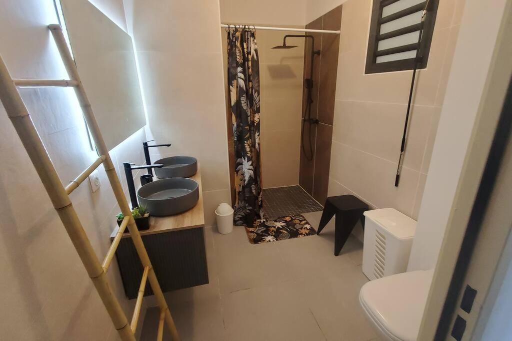 Two-Bedroom Apartment with Terrace photo 3
