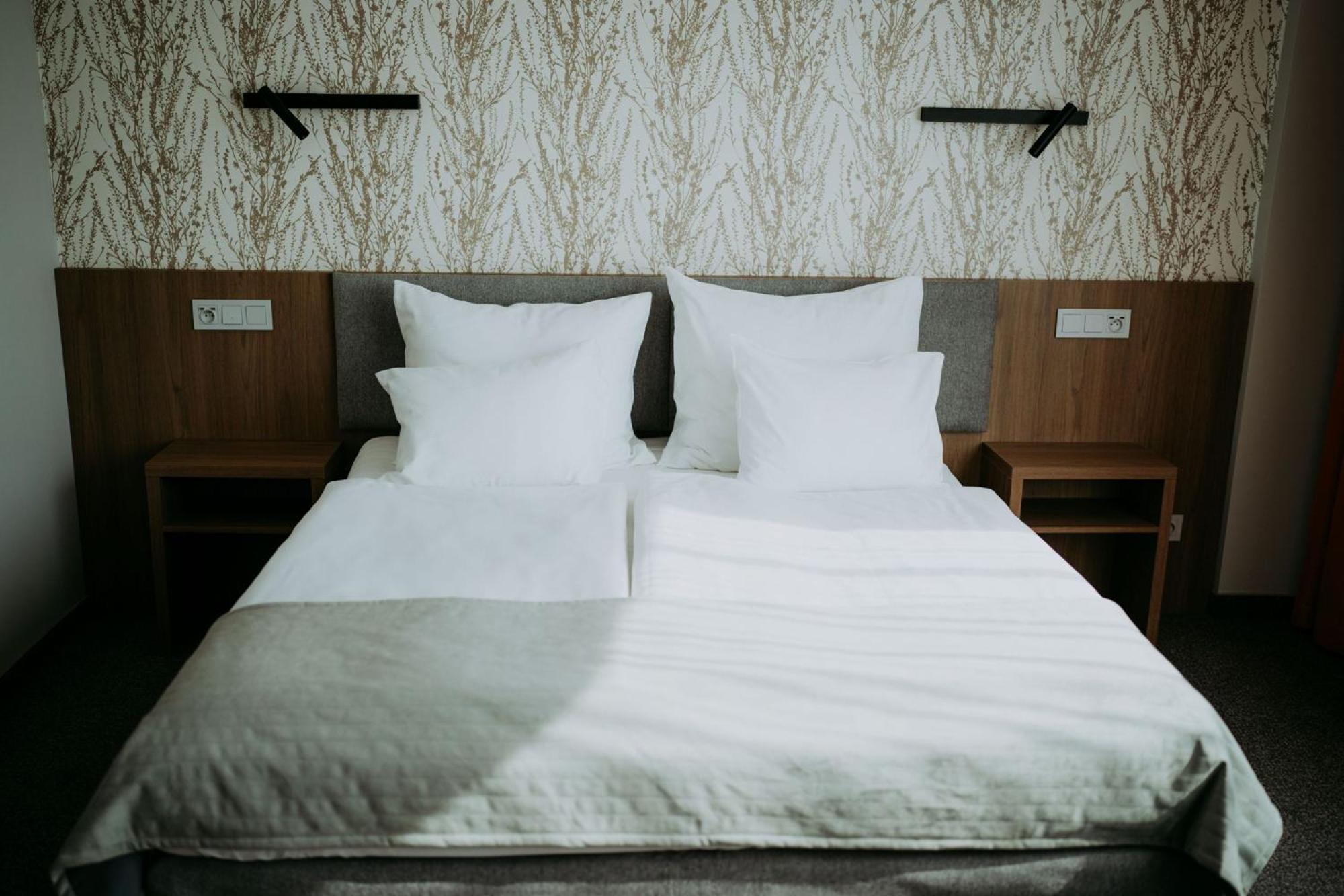 Superior Double Room - Photo 11