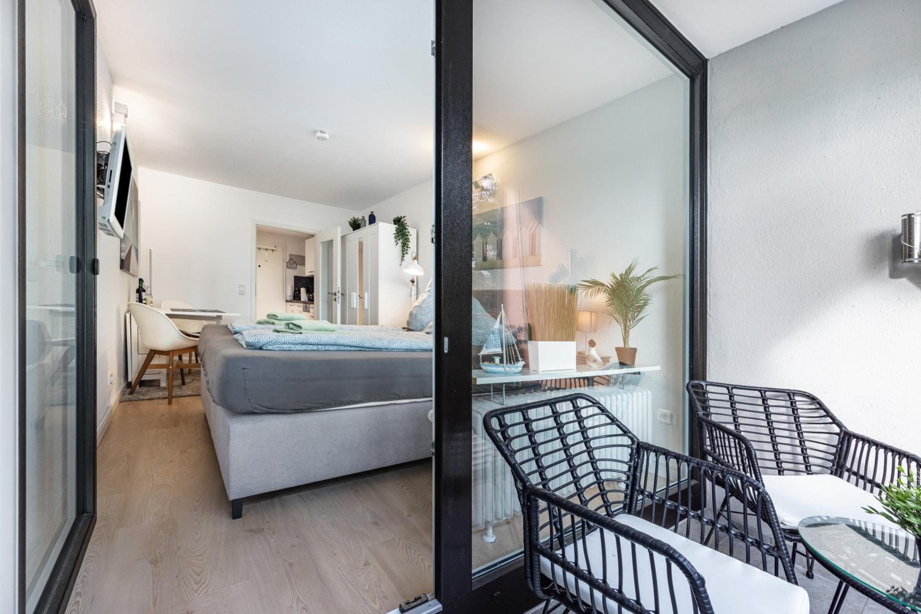 Superior One-Bedroom Apartment with Balcony photo 2