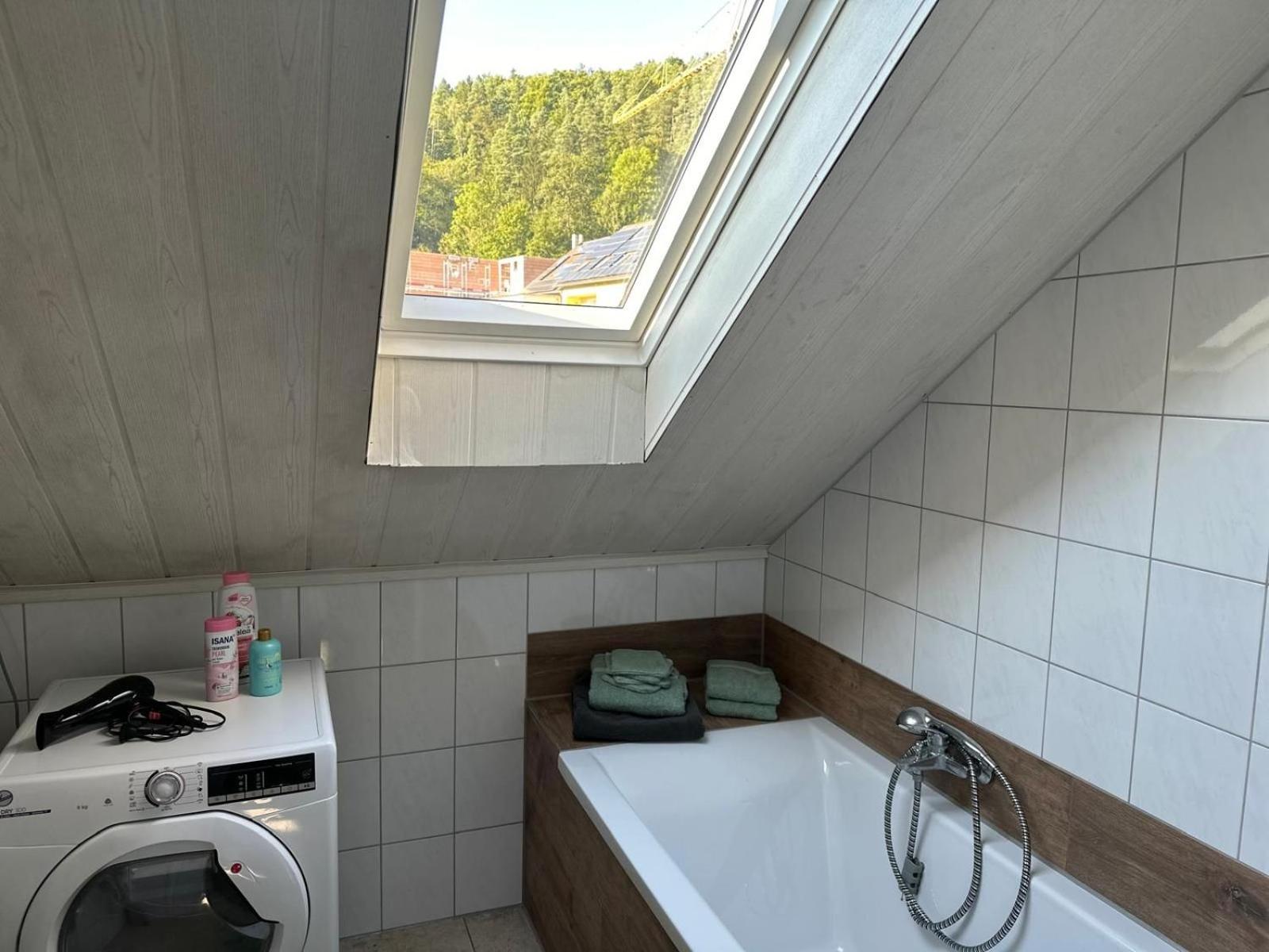 Two-Bedroom Apartment with Mountain View photo 3