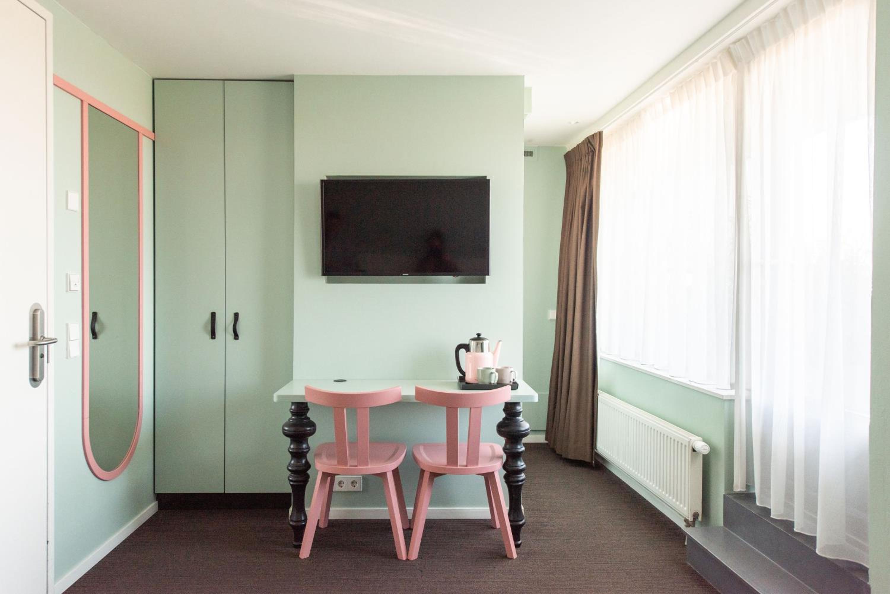 Top Floor Room  photo 1