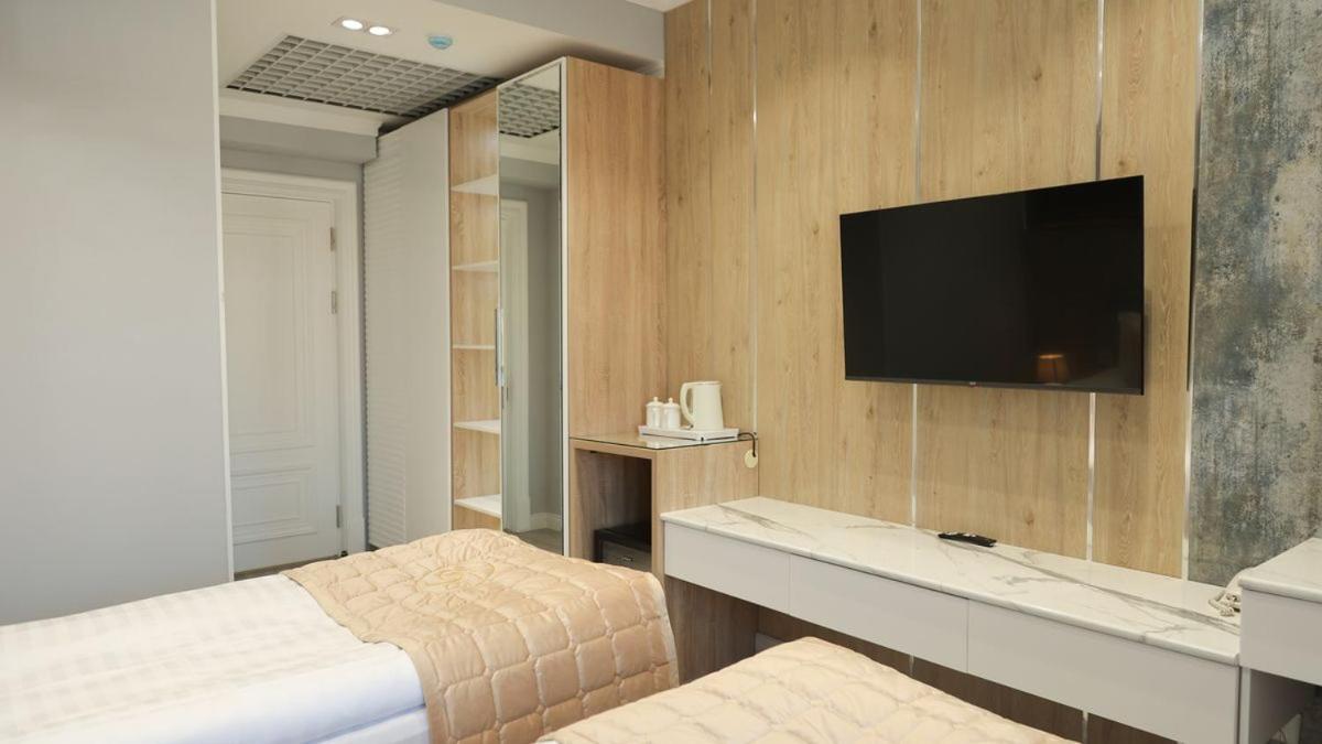 Superior Deluxe Double or Twin Room  - Photo 6