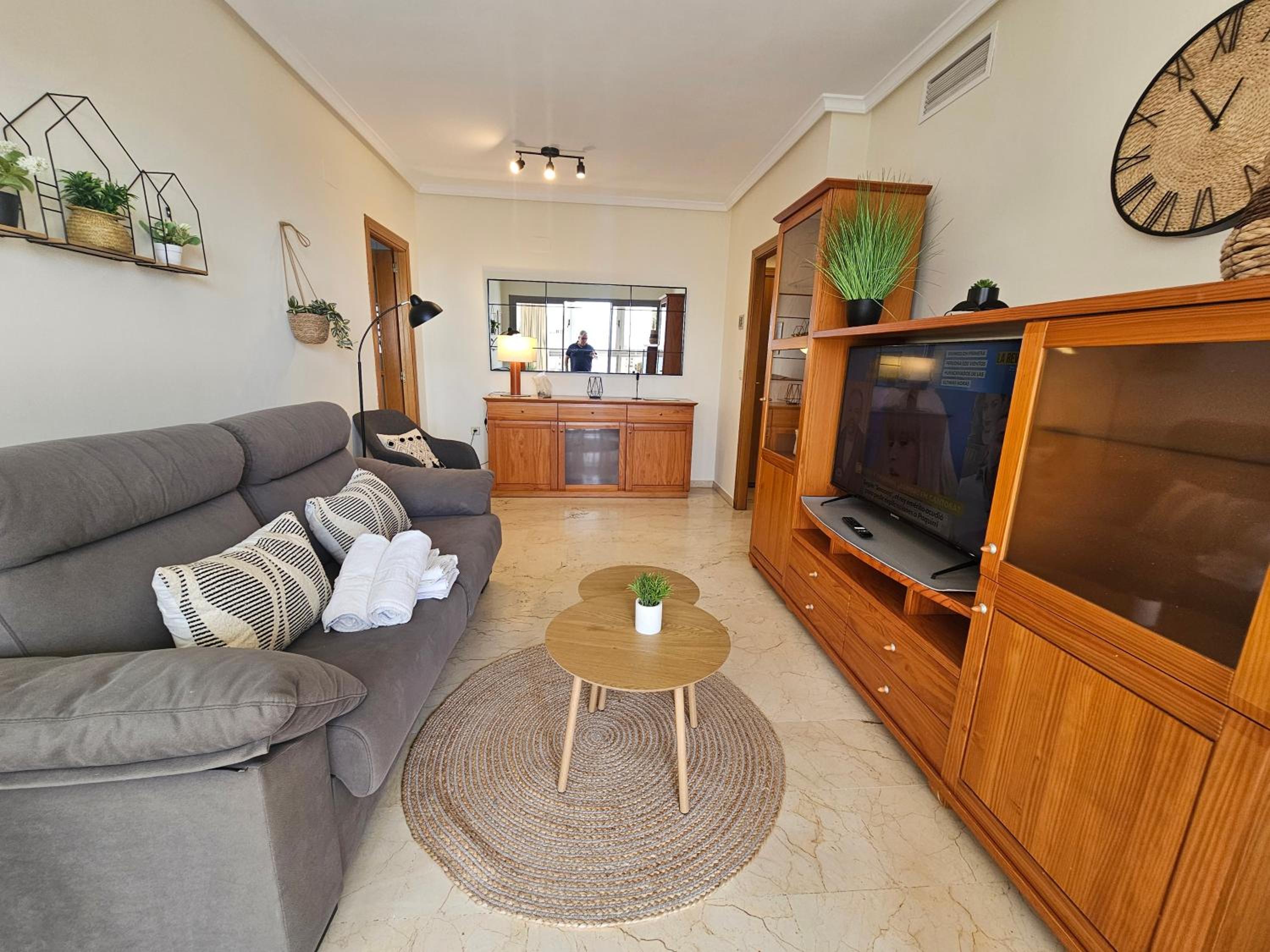 Apartamento de una habitación con vista.