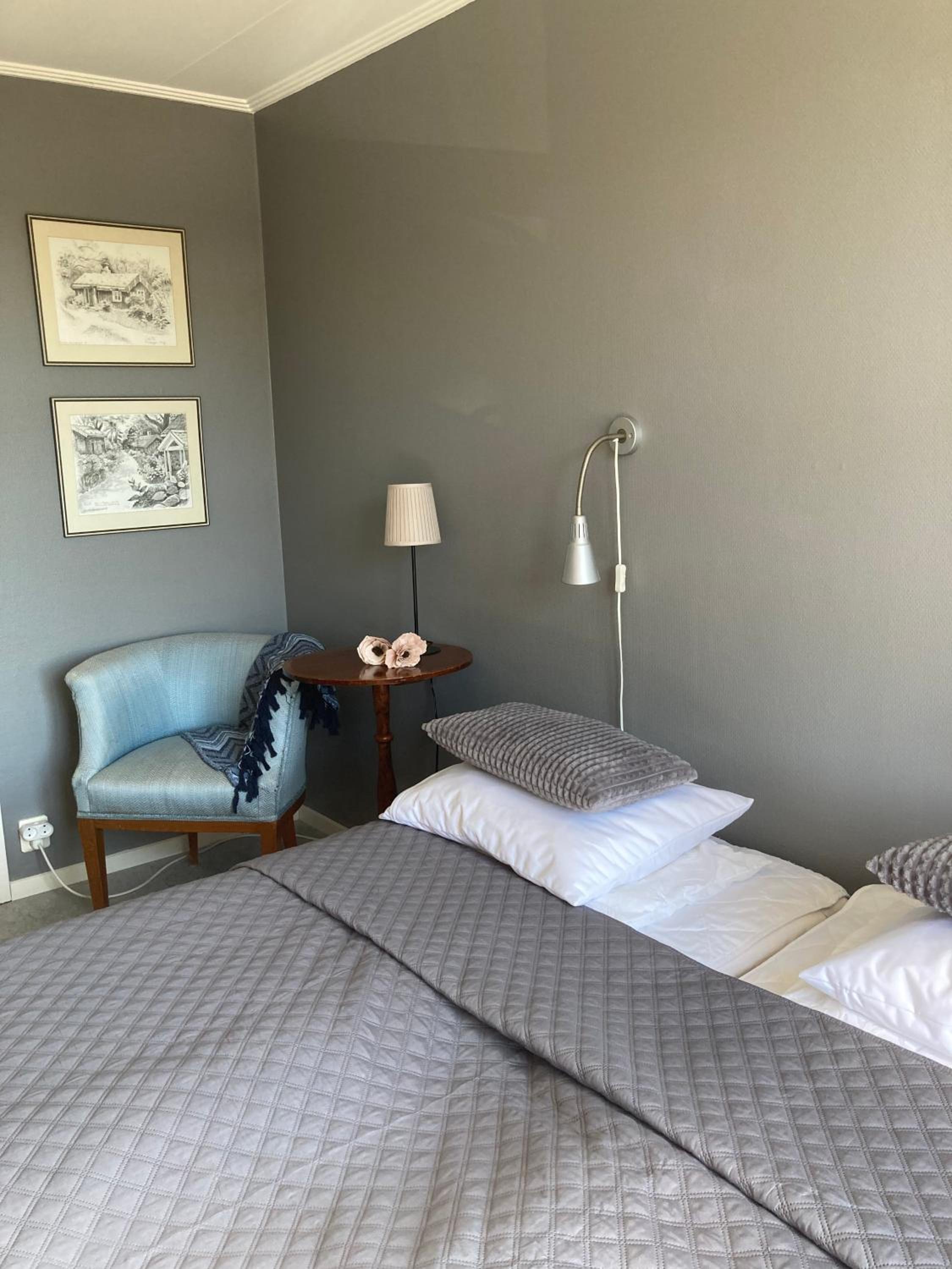Double Room with Balcony - Photo 1