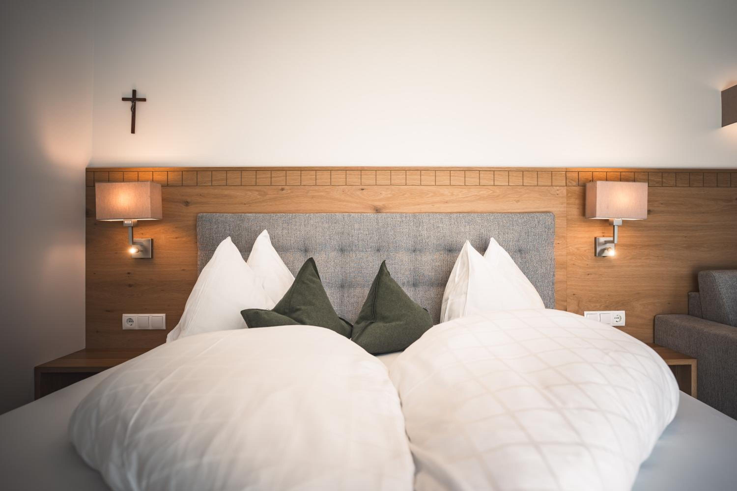 Double Room - Photo 5