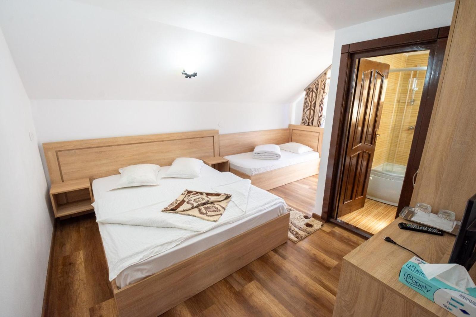 Double Room with Balcony photo 1