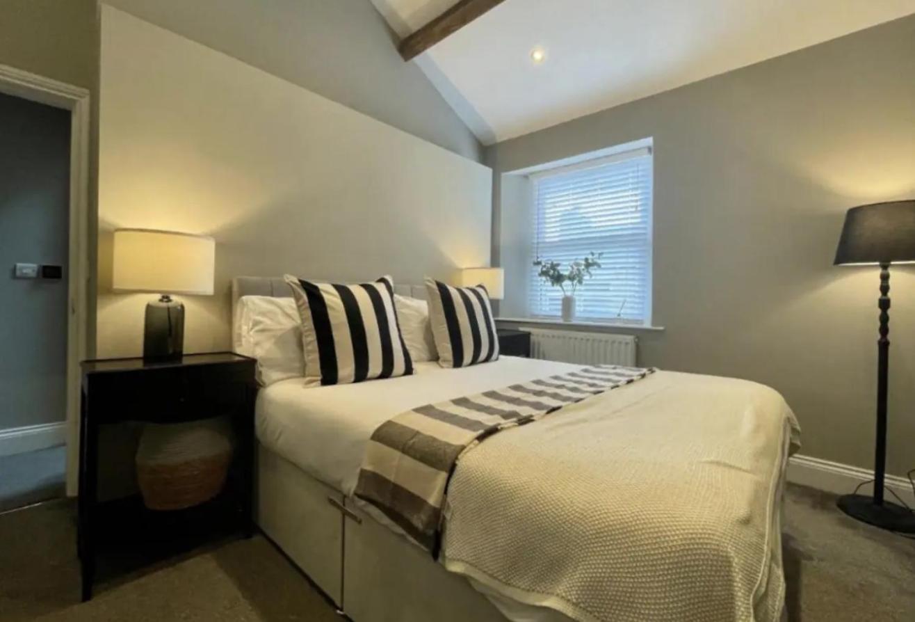 Two-Bedroom House photo 2