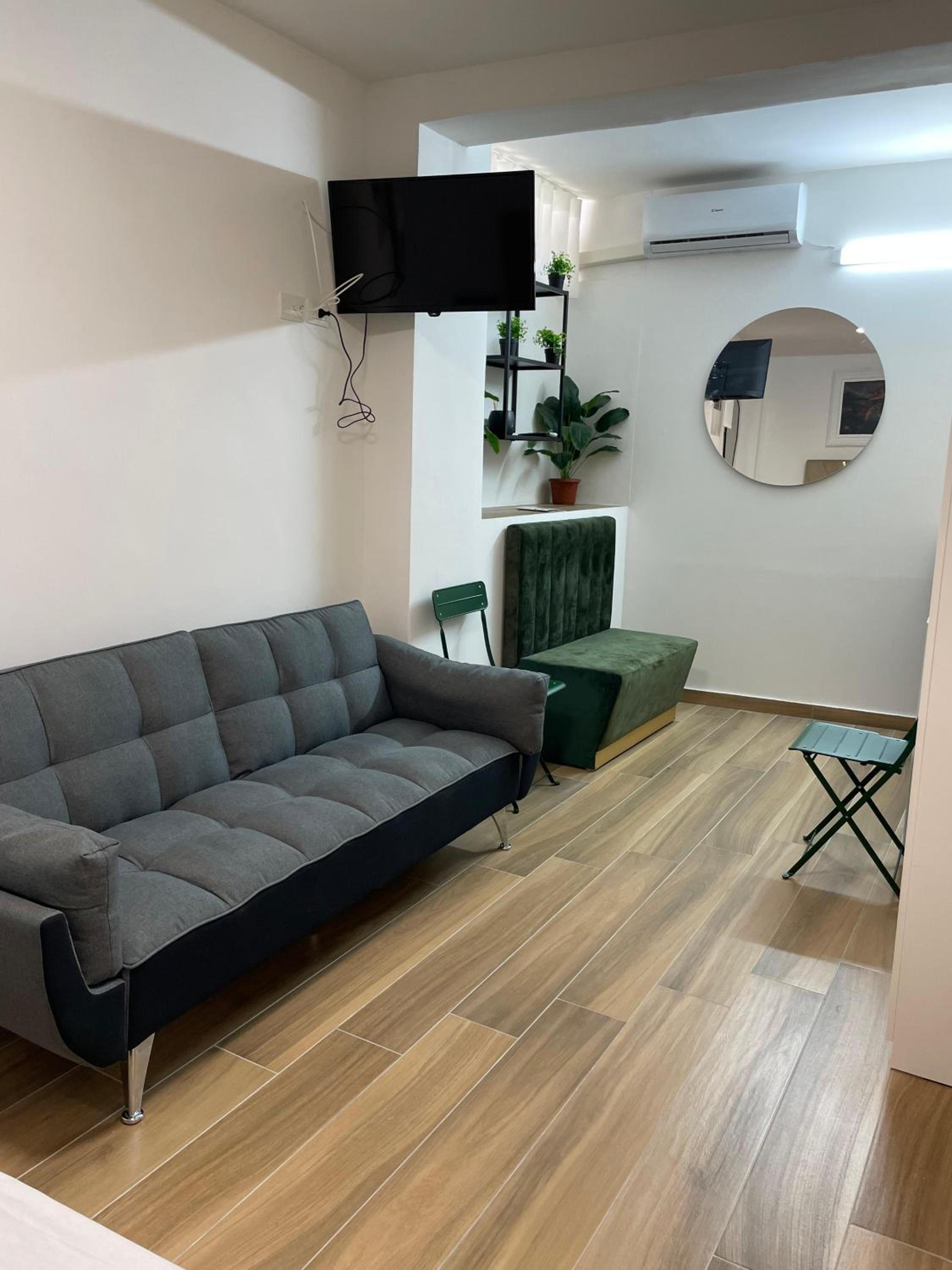 Comfort Quadruple Room