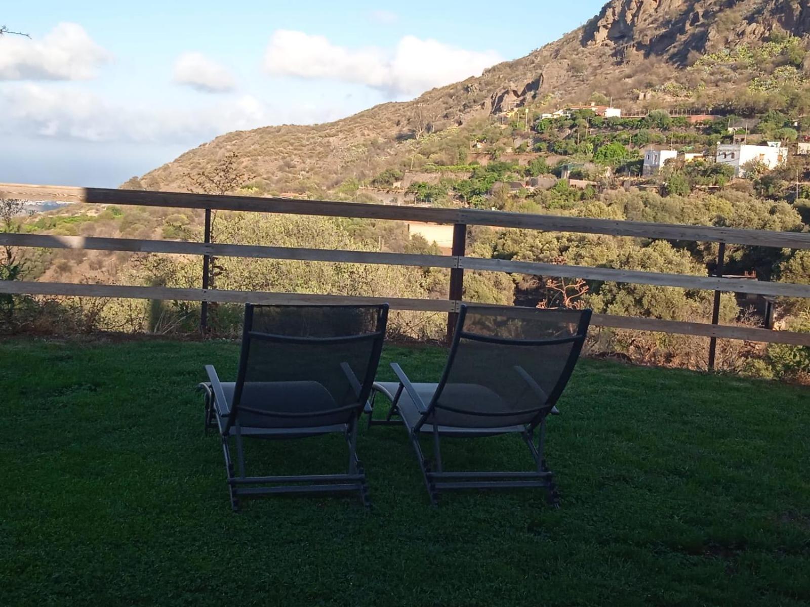 Double Room with Balcony photo 3