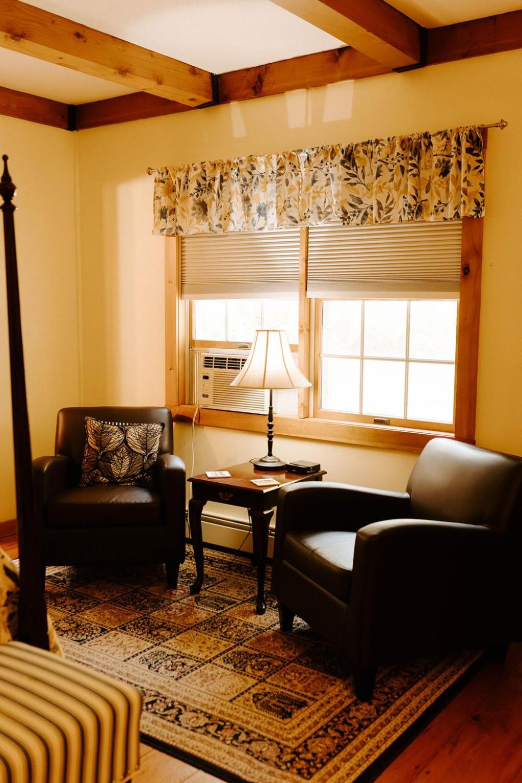 Deluxe Queen Room photo 3