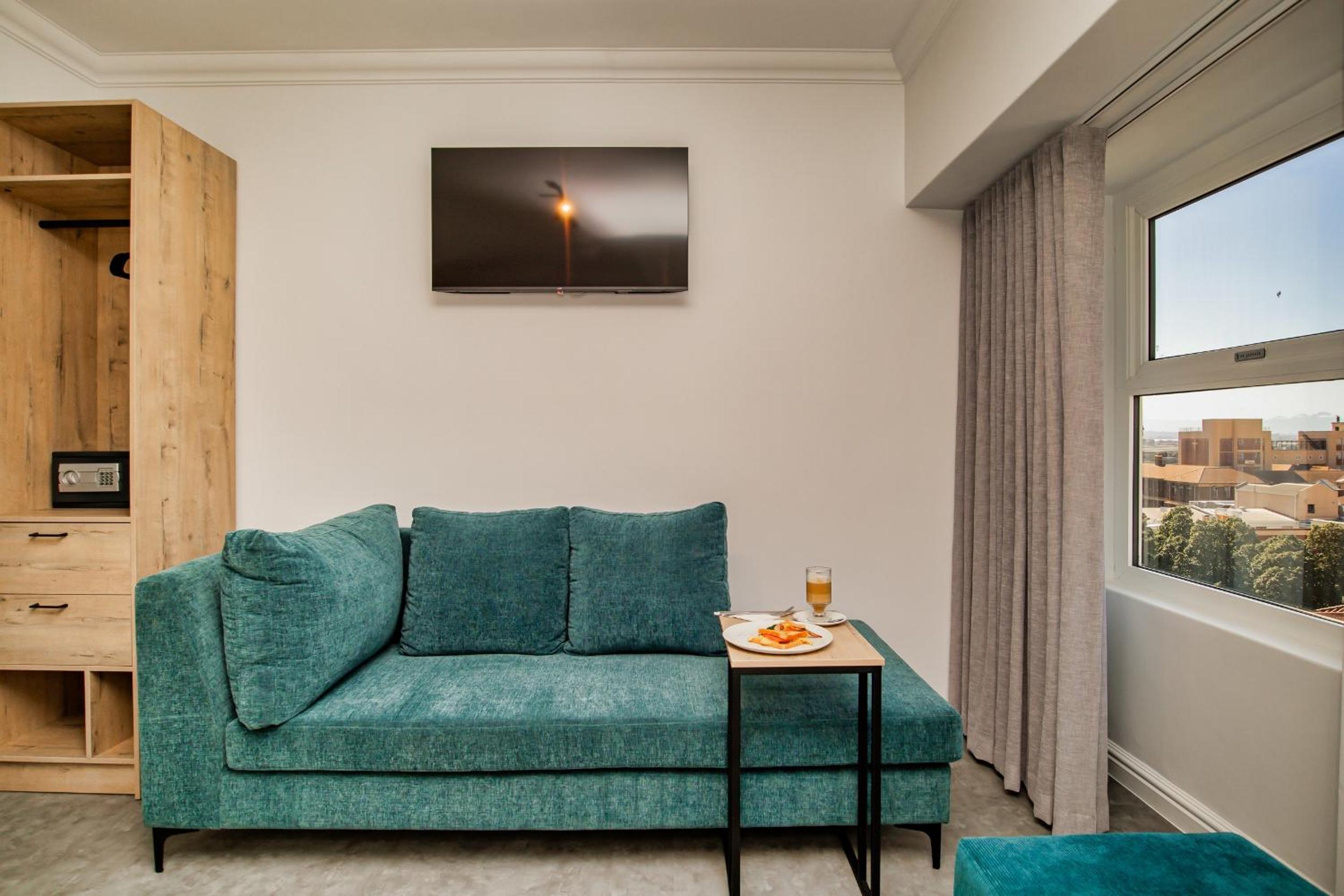 Deluxe Double or Twin Room photo 1