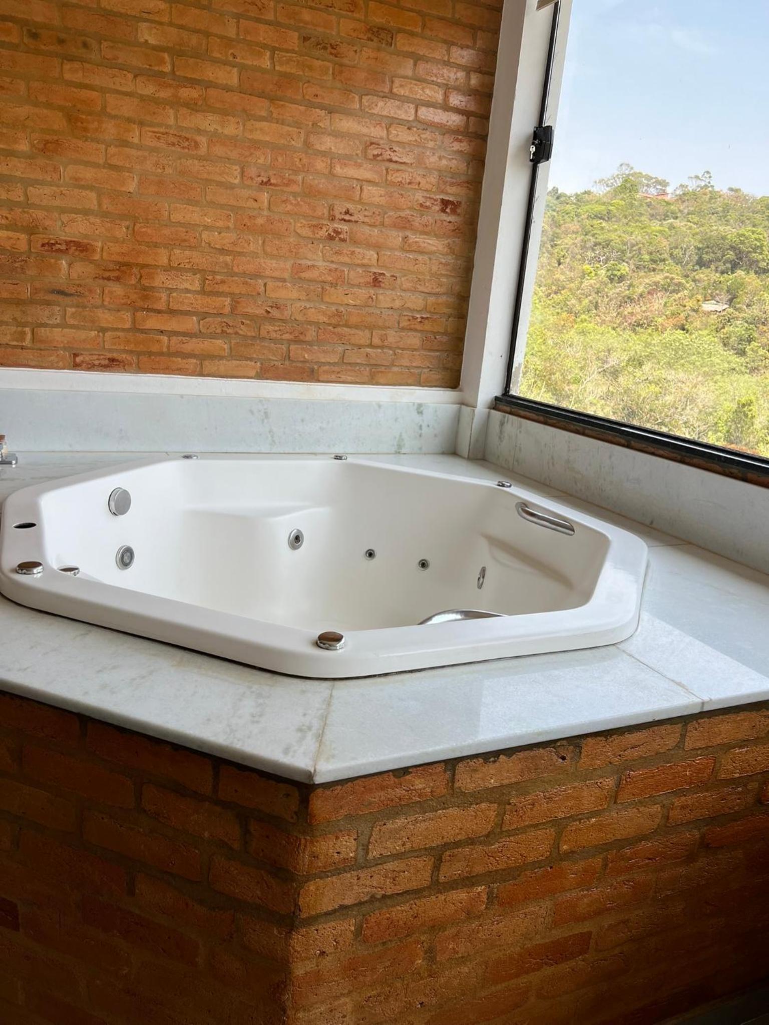 Deluxe Double Room with Bath - Photo 13