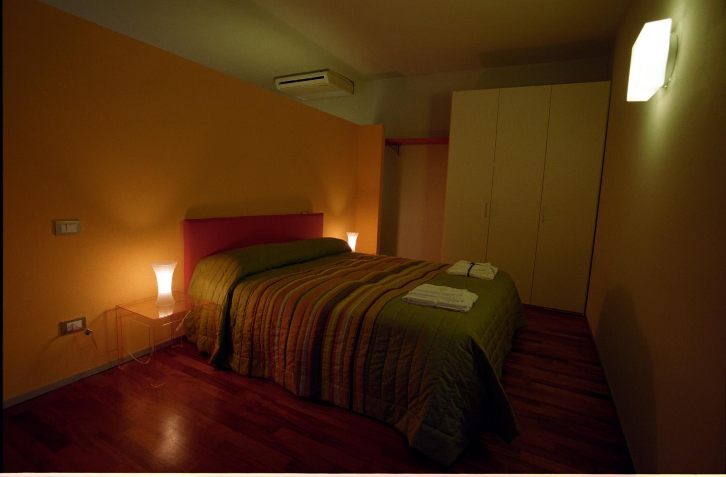 One-Bedroom Apartment (2 Adults) - Photo 34