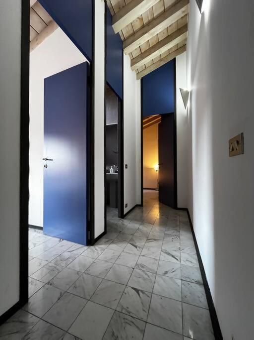 Apartment - Split Level