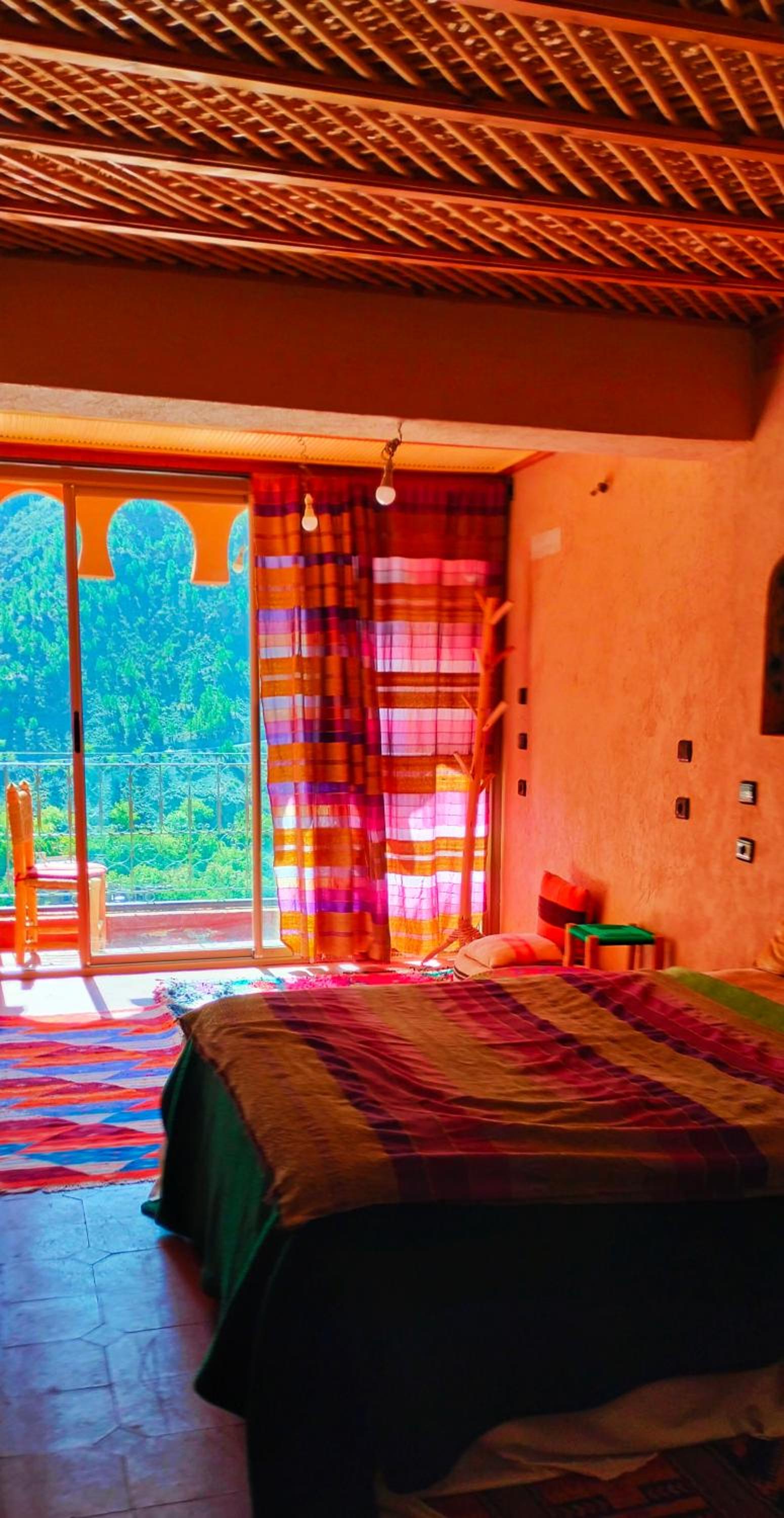 Double Room with Balcony - Photo 3