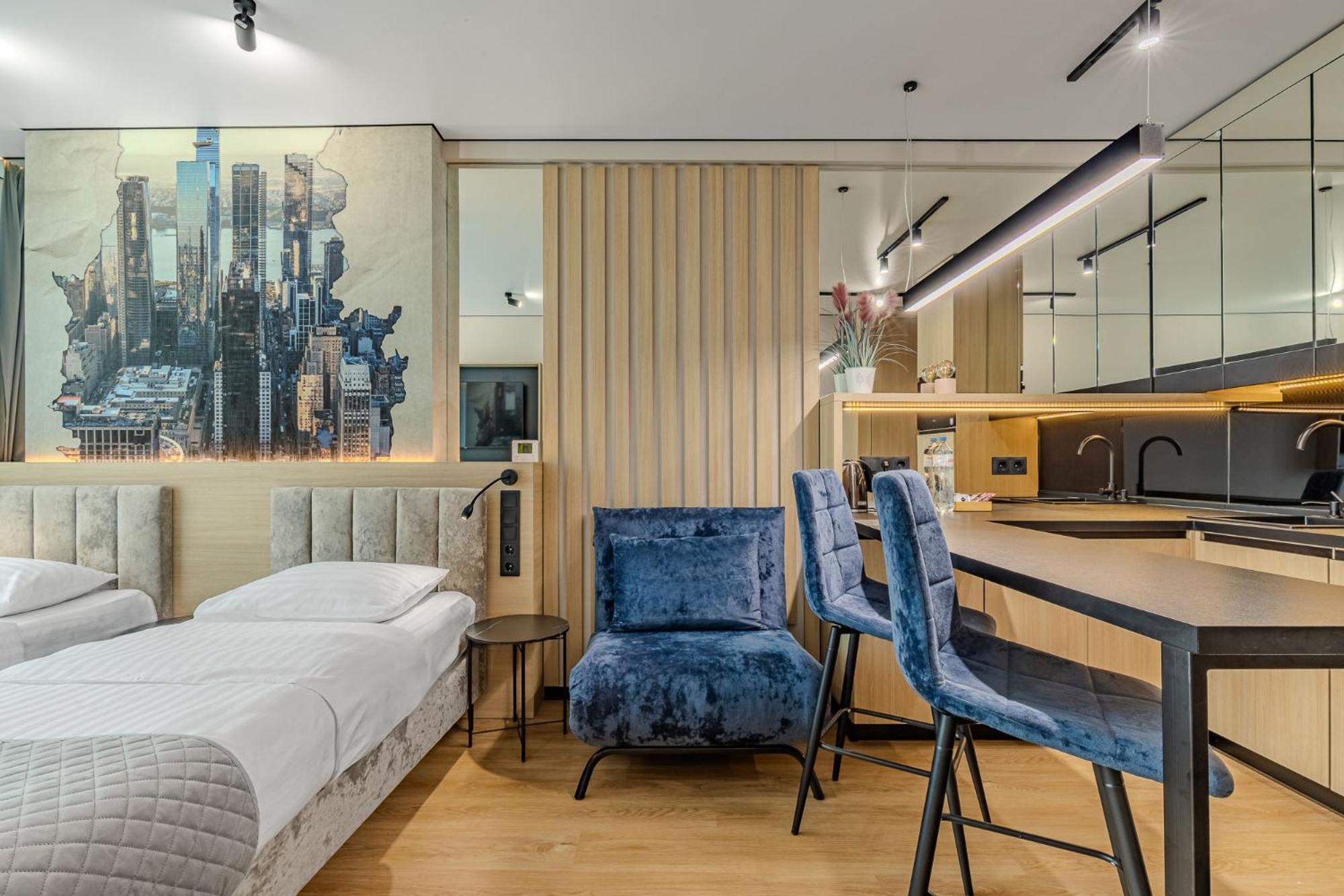 Double or Twin Room with City View photo 1