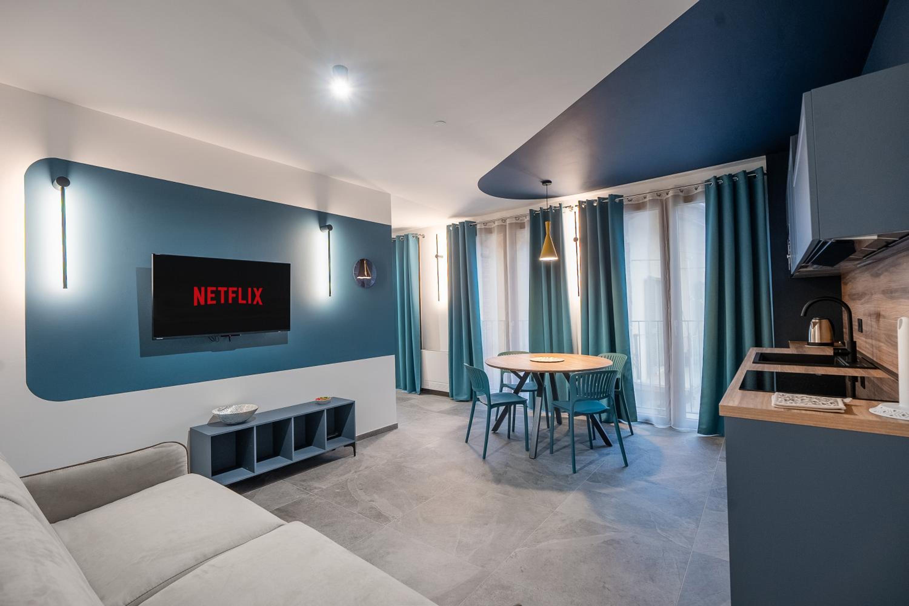 One-Bedroom Standard Apartment