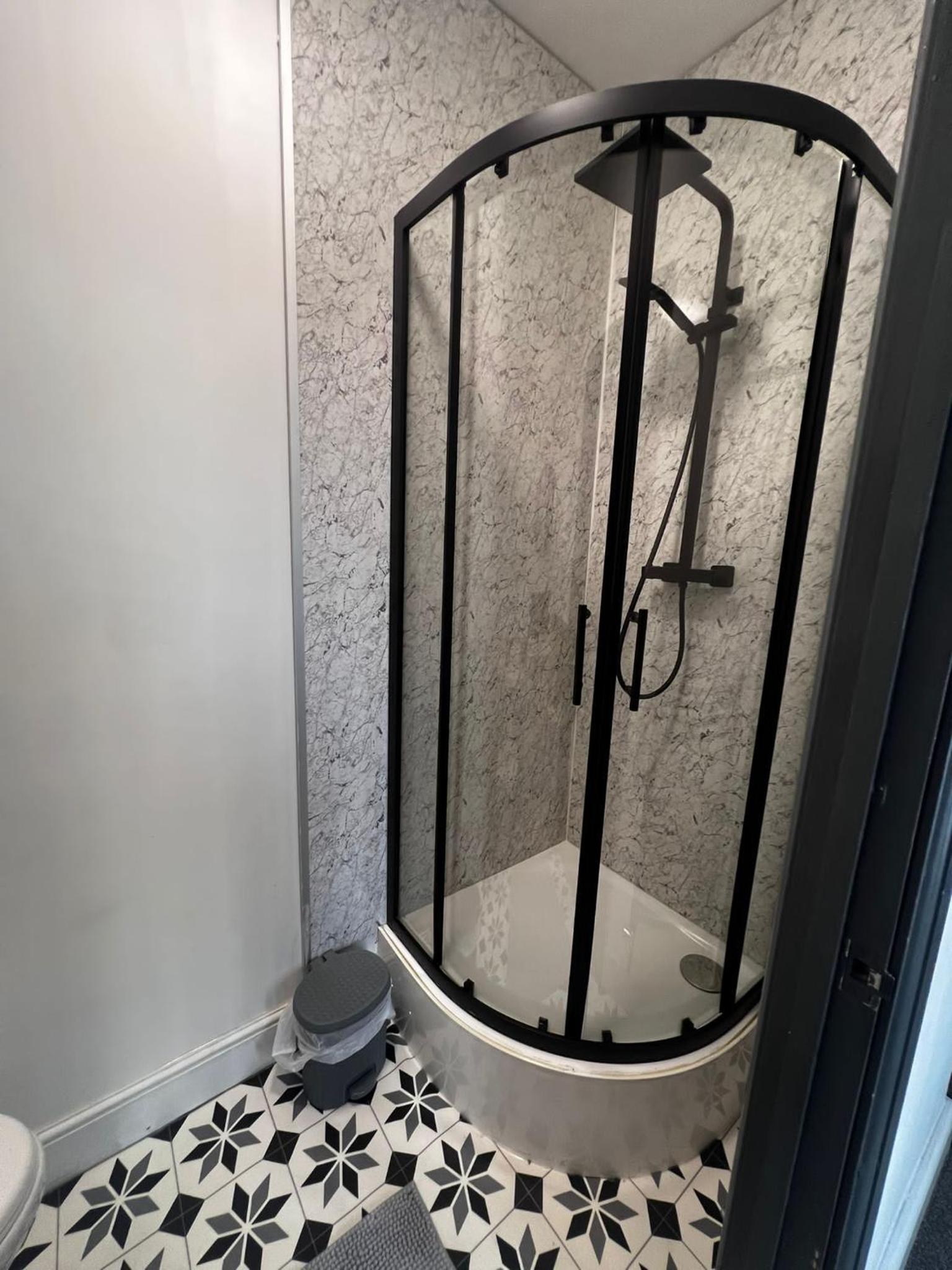 Single Room with Private Bathroom