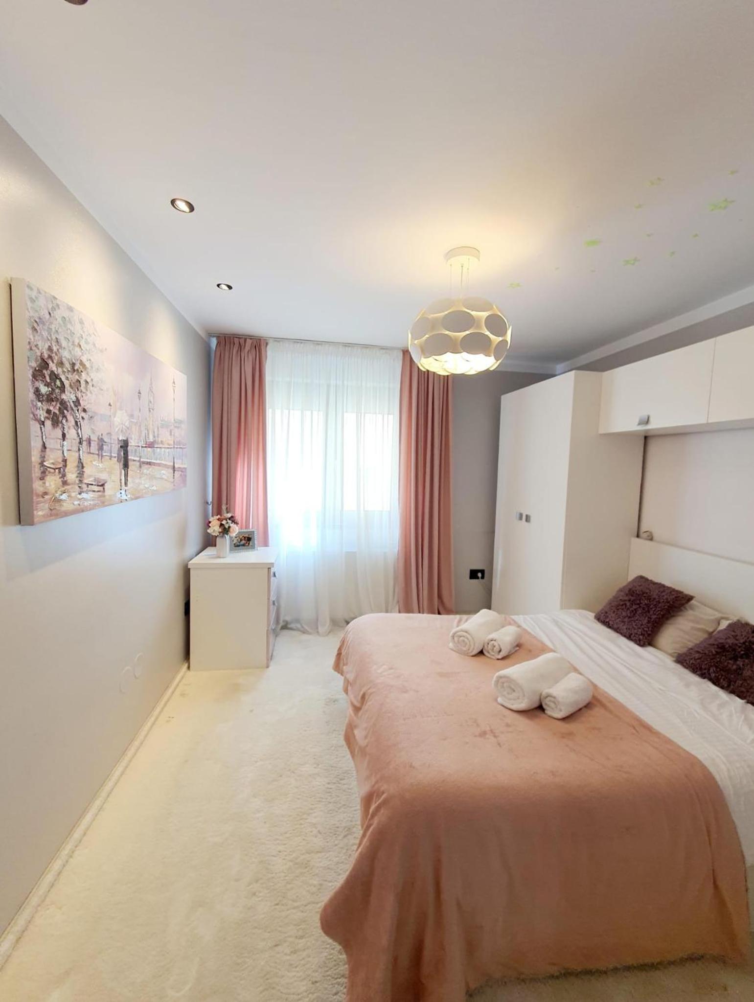 Two-Bedroom Apartment with Terrace photo 2