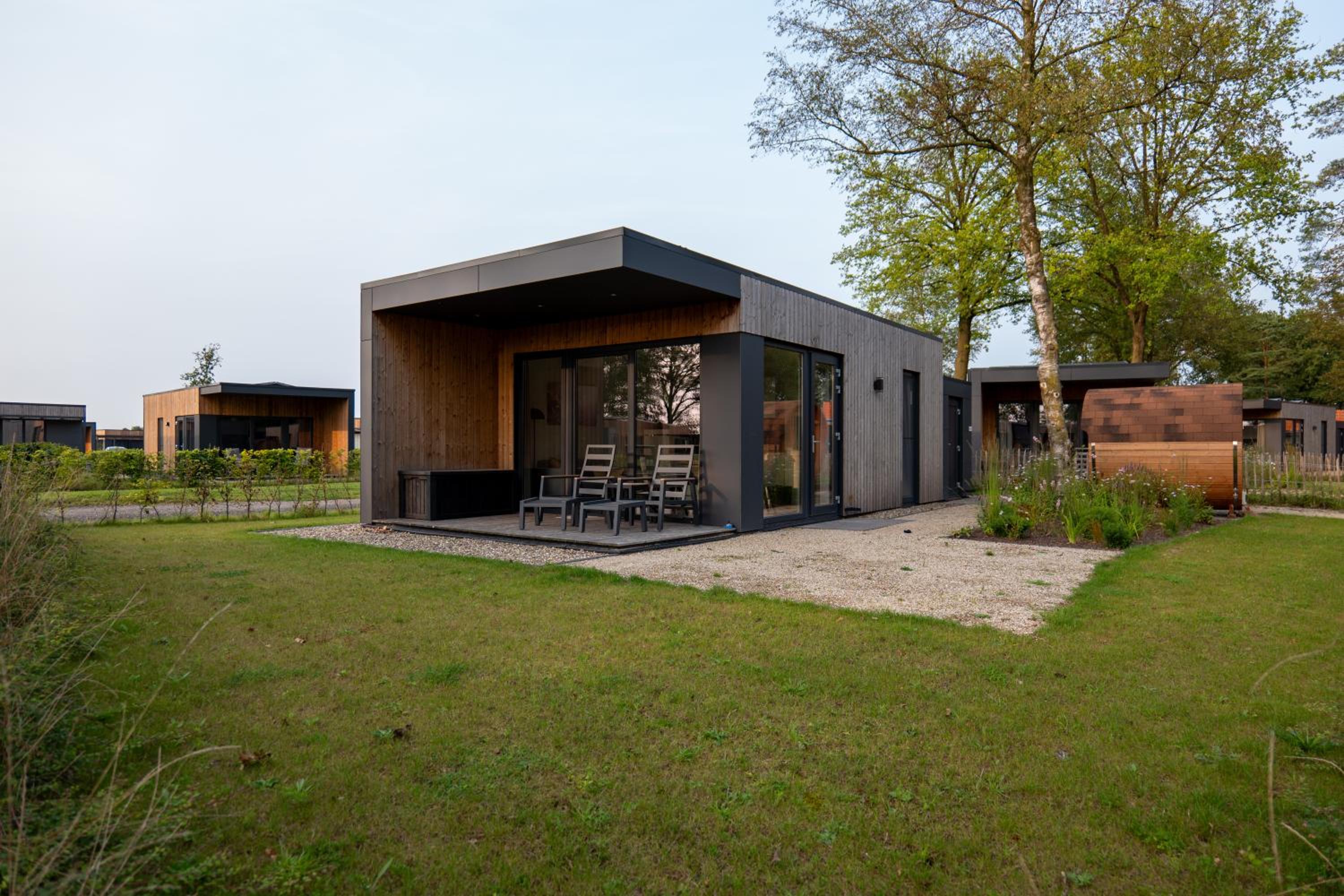 One-Bedroom House with Sauna and Hottub - Photo 13