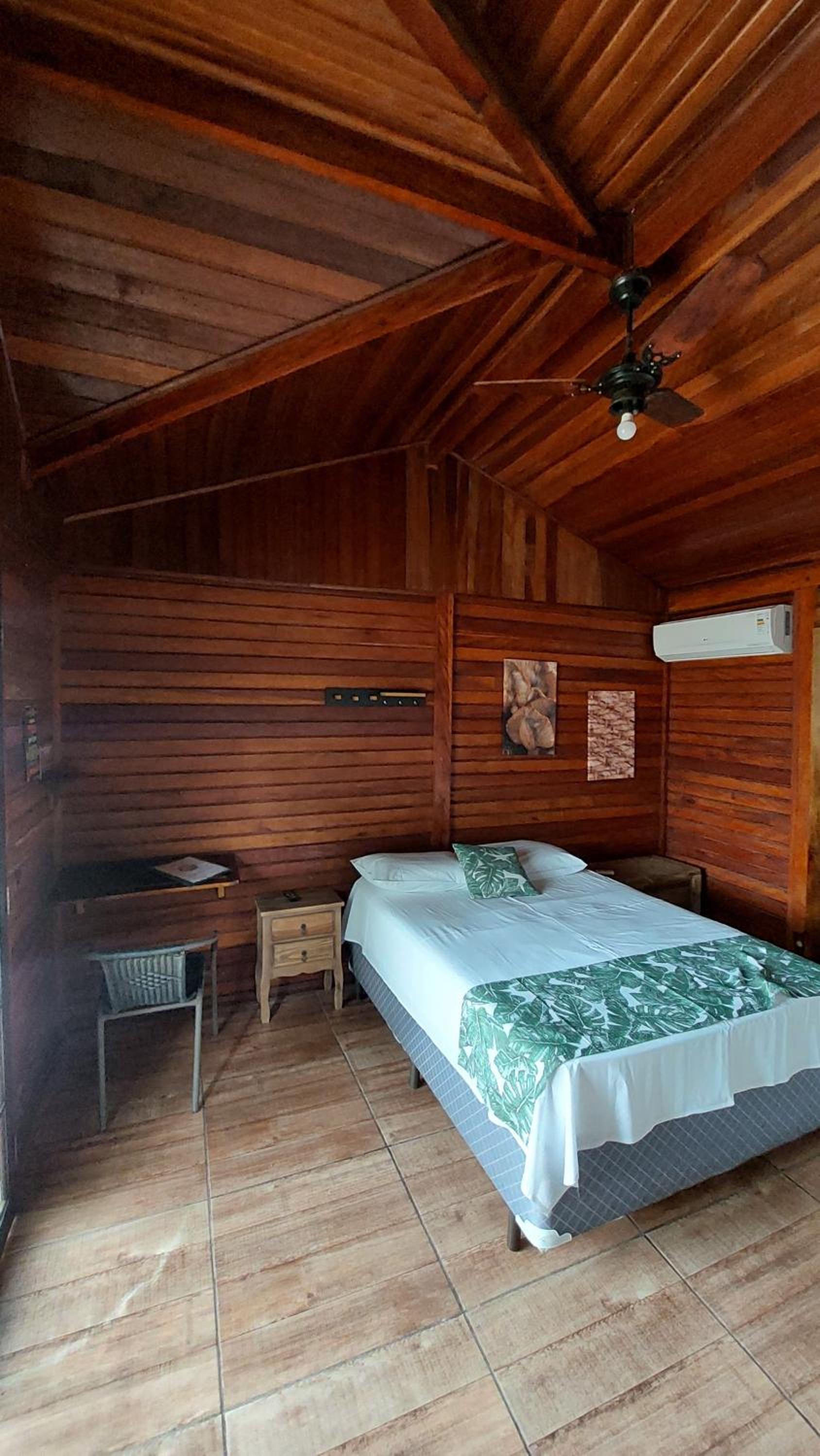 Double Room - Photo 5