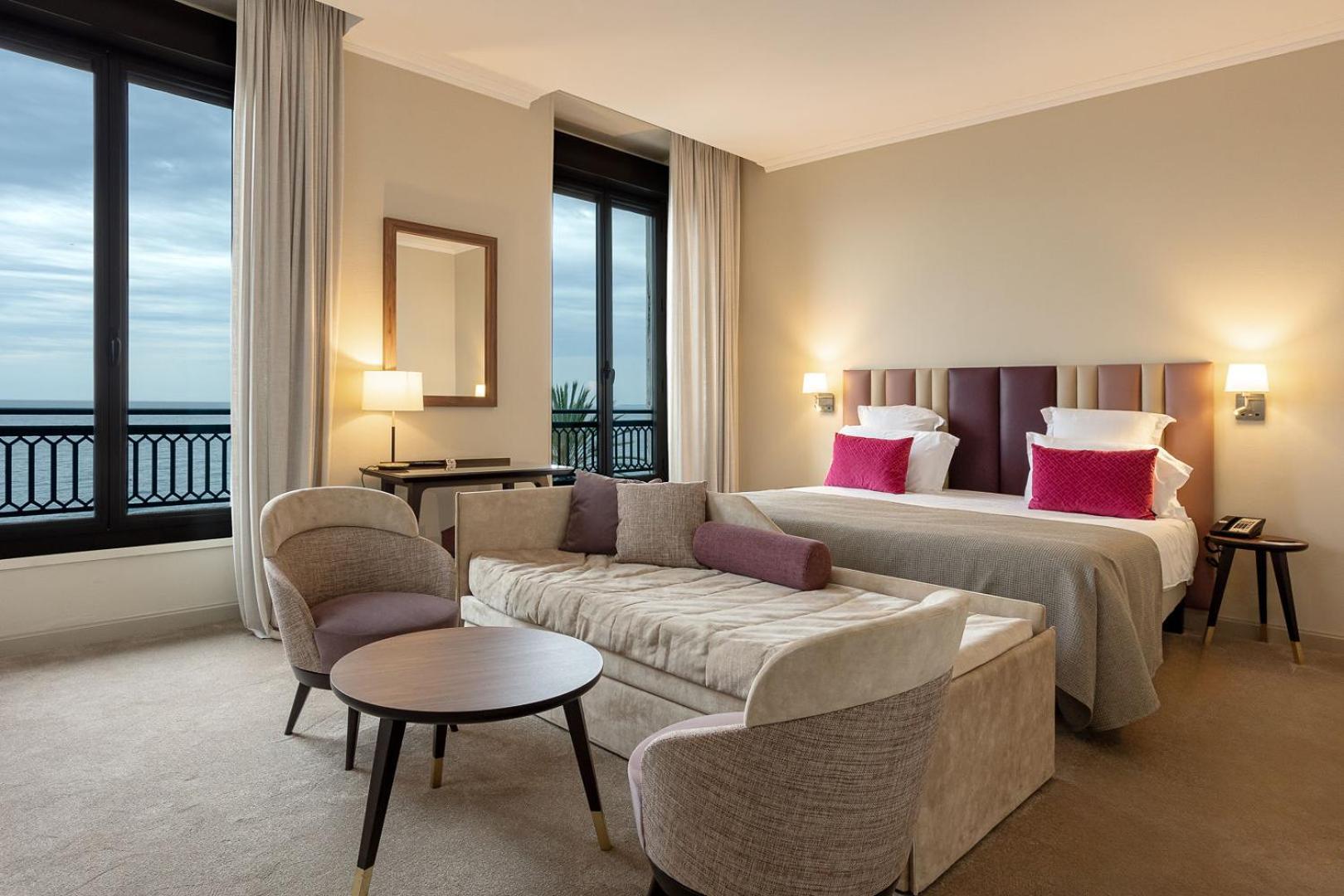 Junior Suite with Sea View - Photo 3