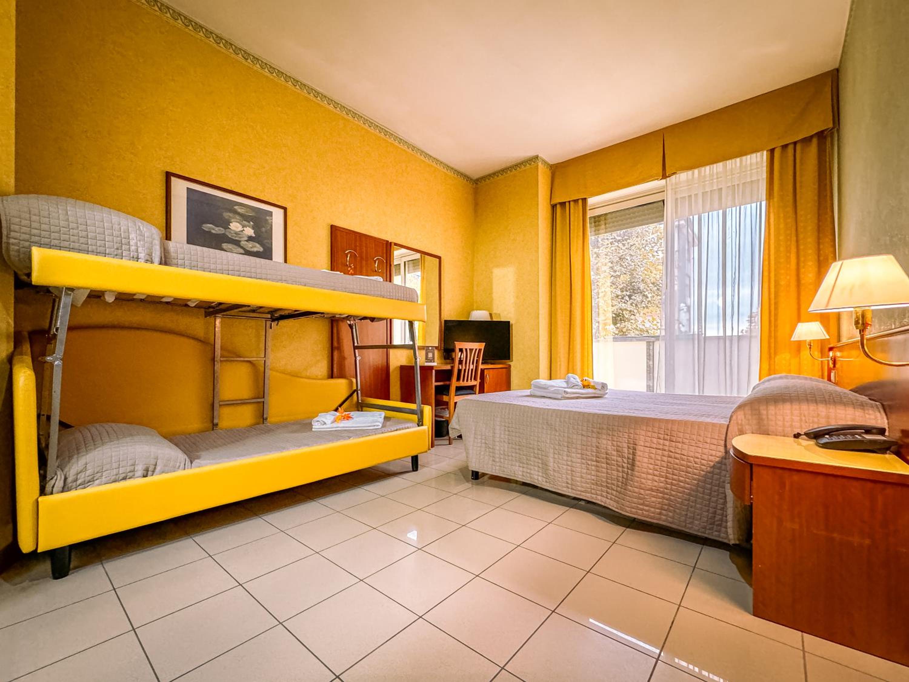 Quadruple Room with Balcony