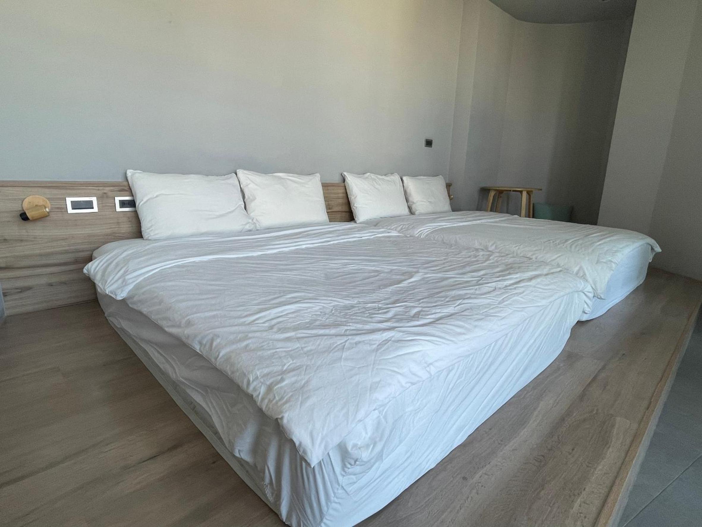 Quadruple Room With Private Bathroom photo 1