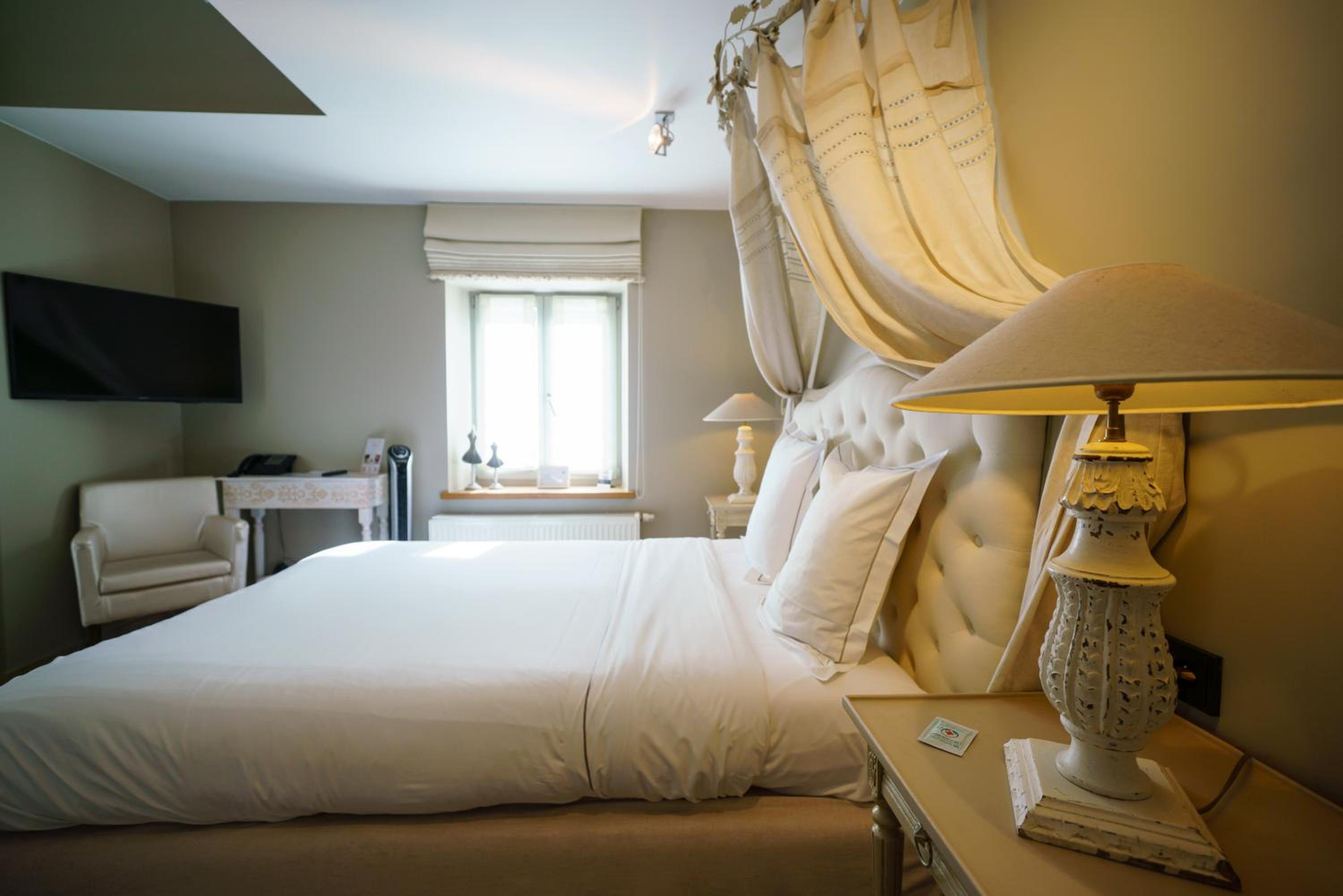 Standard Double Room photo 2