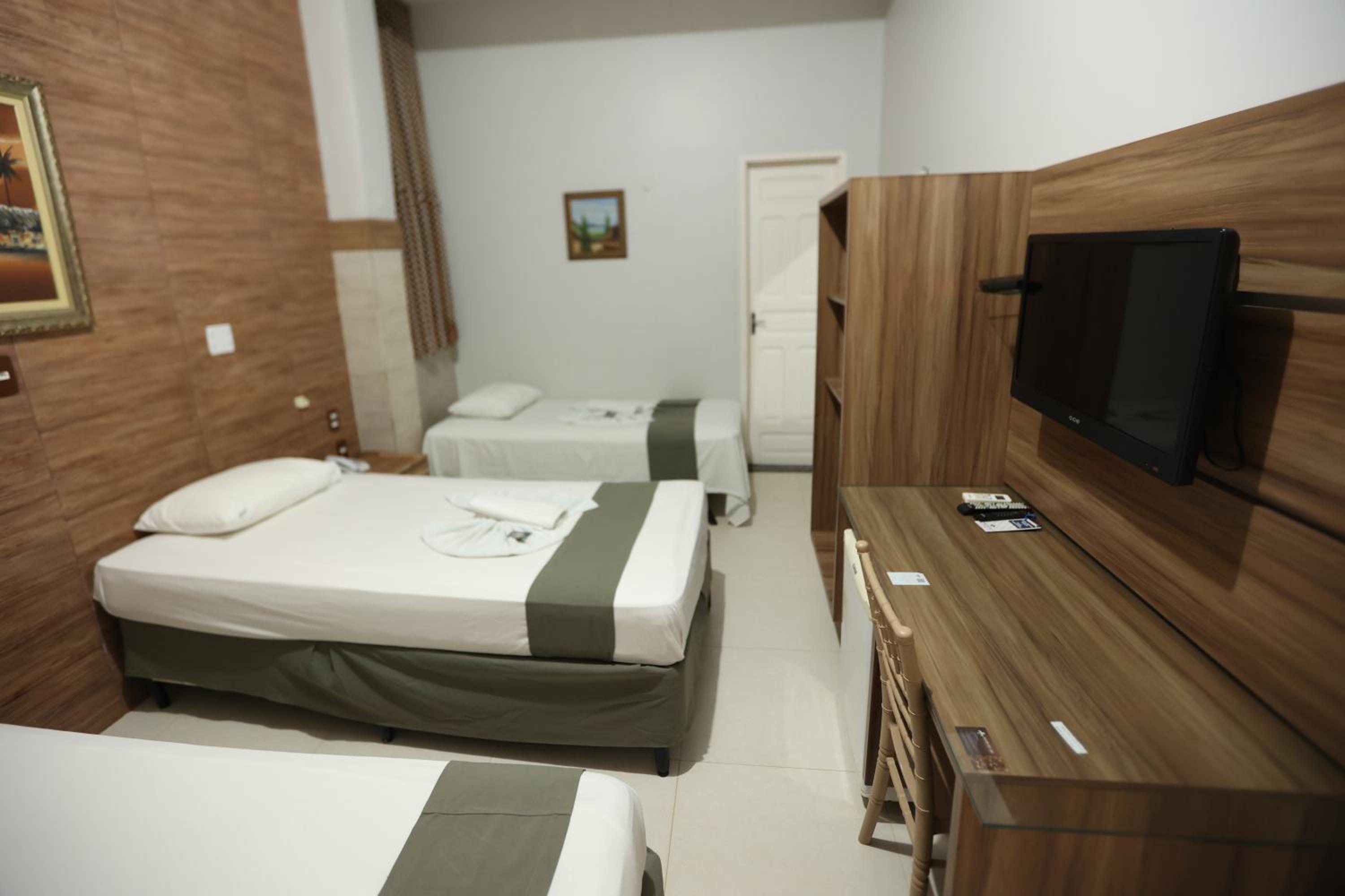 Quadruple Room - Photo 5