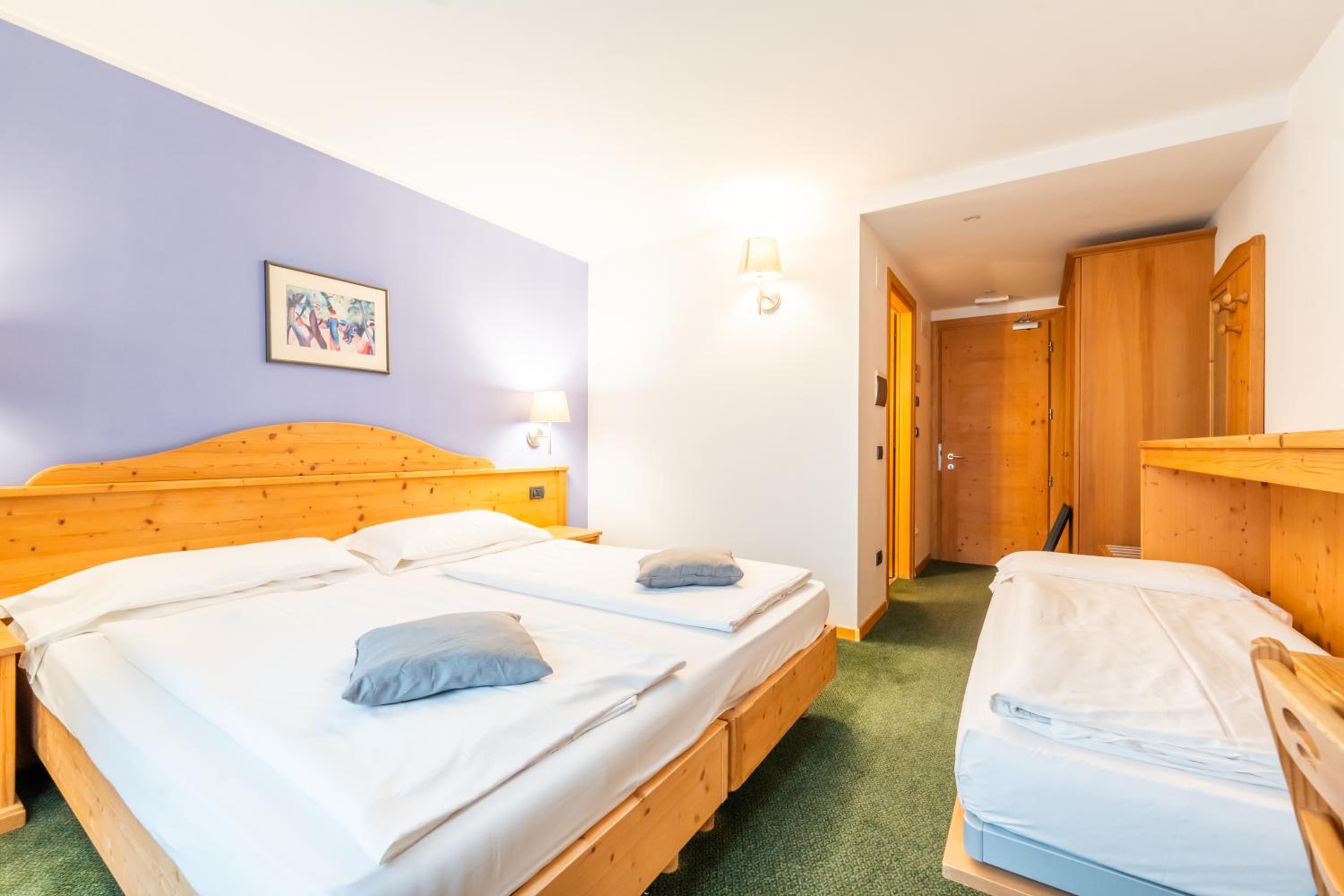 Triple Room with Spa Access - Photo 1