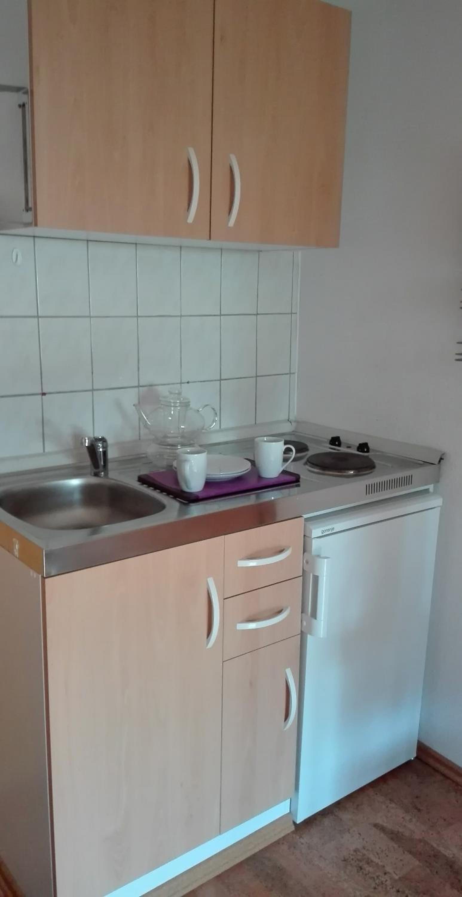 Two-Bedroom Apartment with Mountain View photo 2