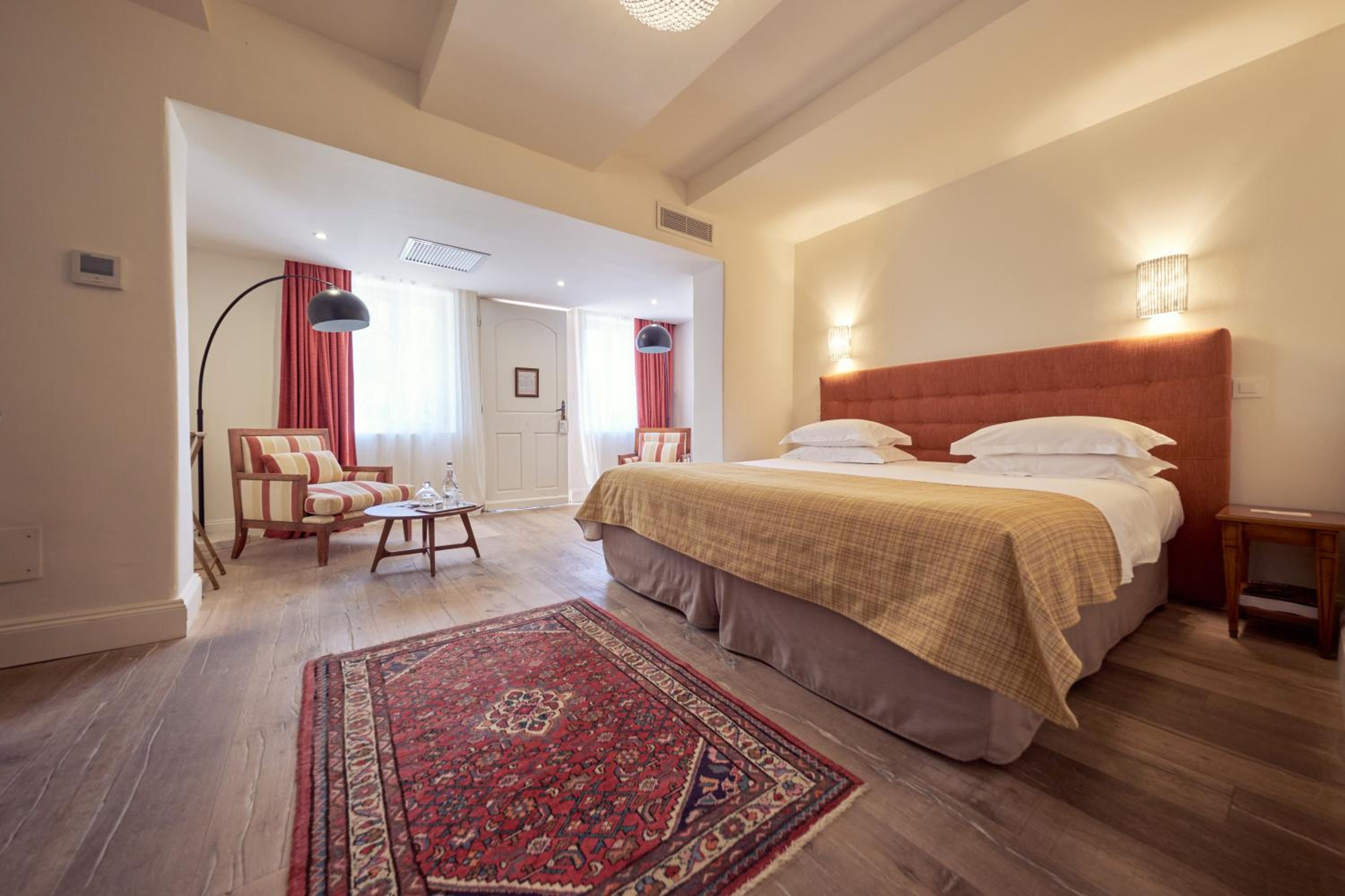 Suite Demeure - Garden View - Photo 1