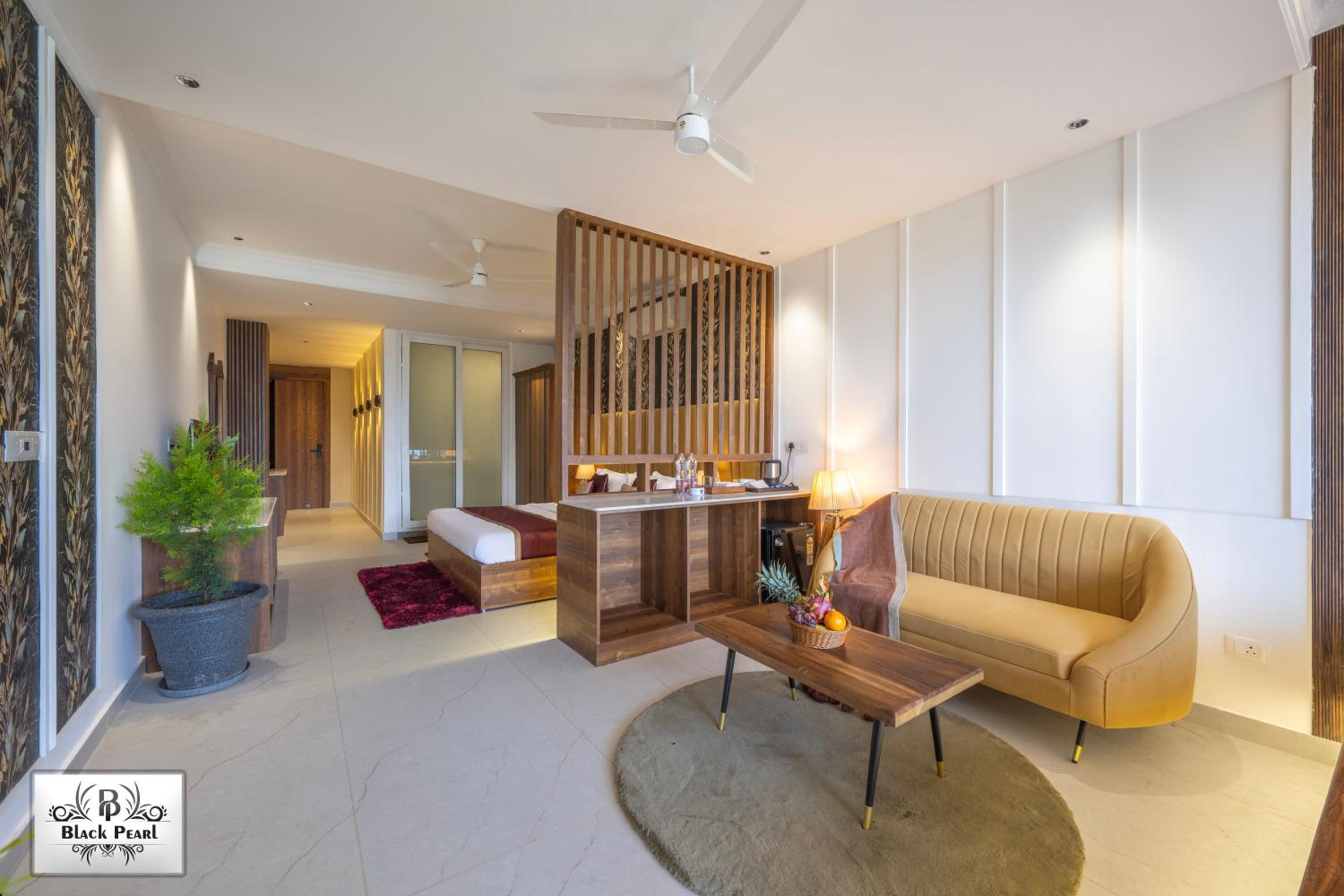 Suite With Hot Tub photo 1