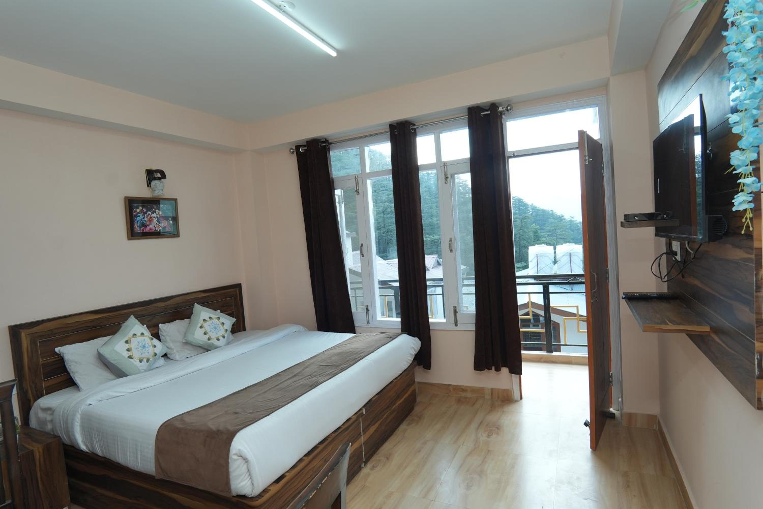 Double Room With Balcony photo 1